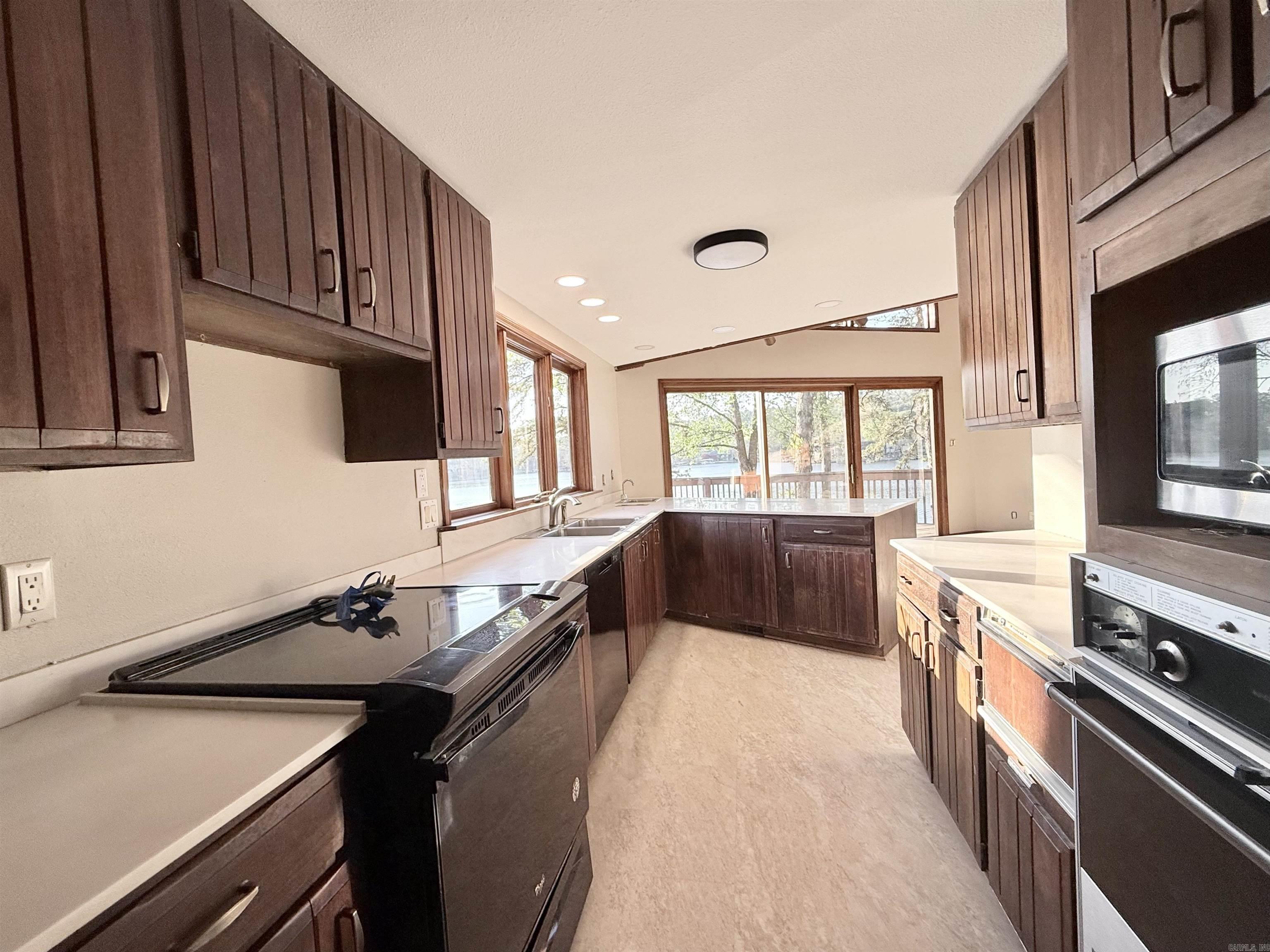 30 Sierra Drive Hot Springs Village, AR 71909