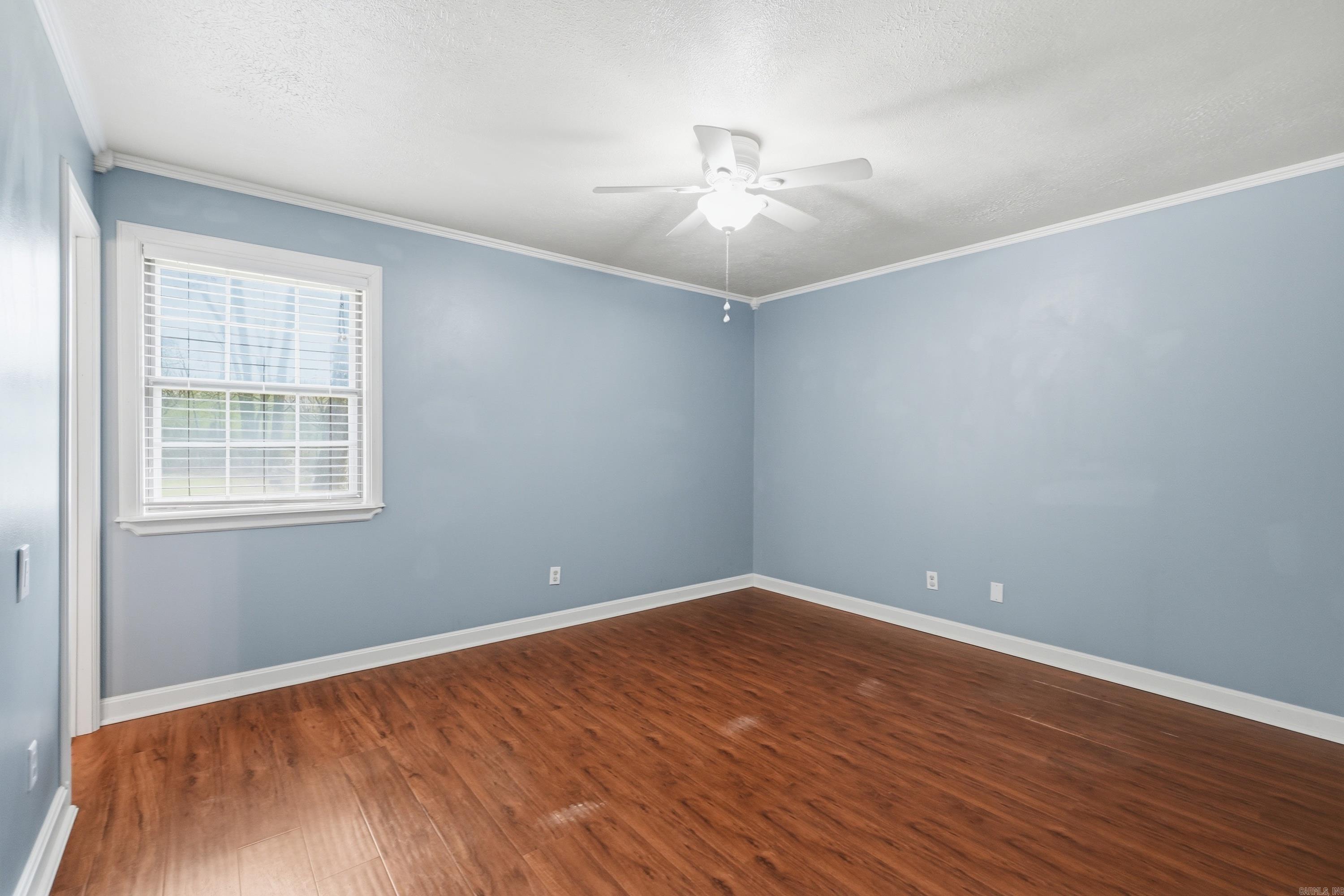 7 Douglas  Greenbrier, AR