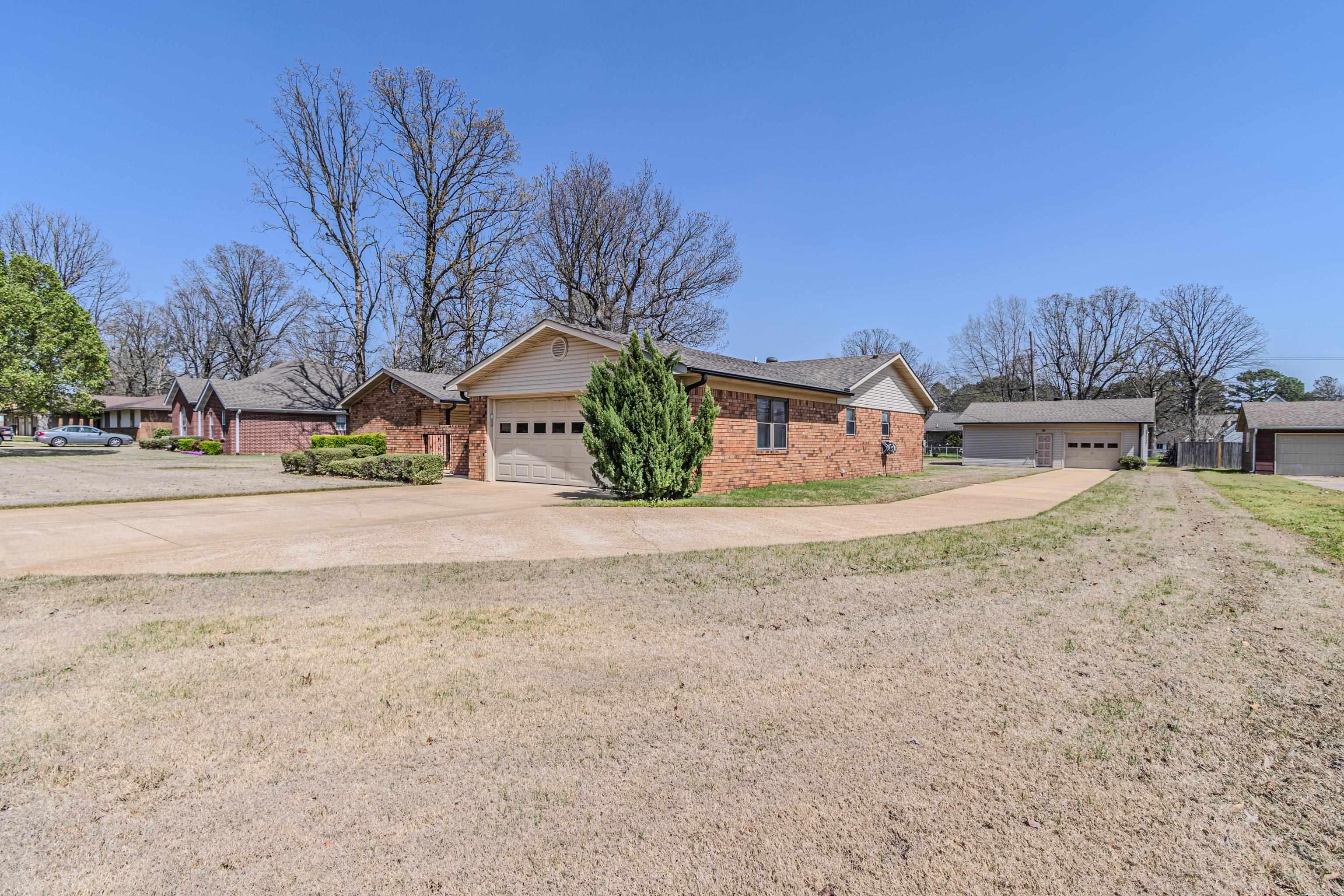 601 Rosewood Drive  Paragould, AR