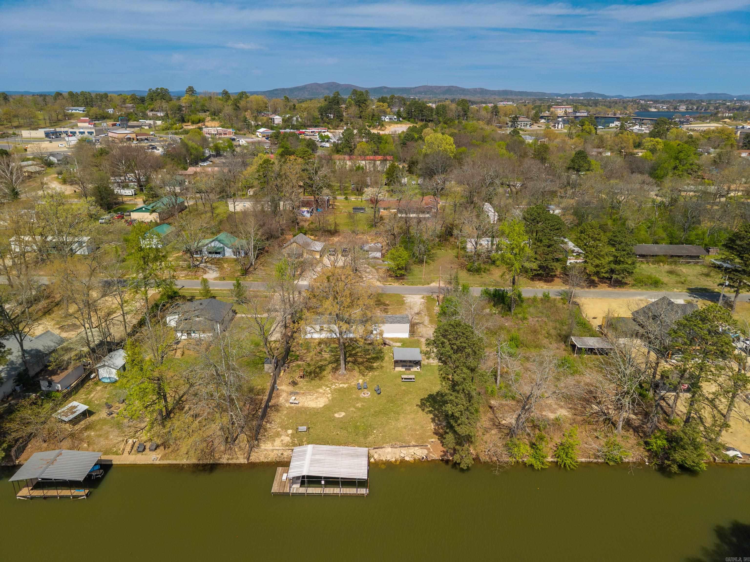 168 Lakeaire  Hot Springs, AR