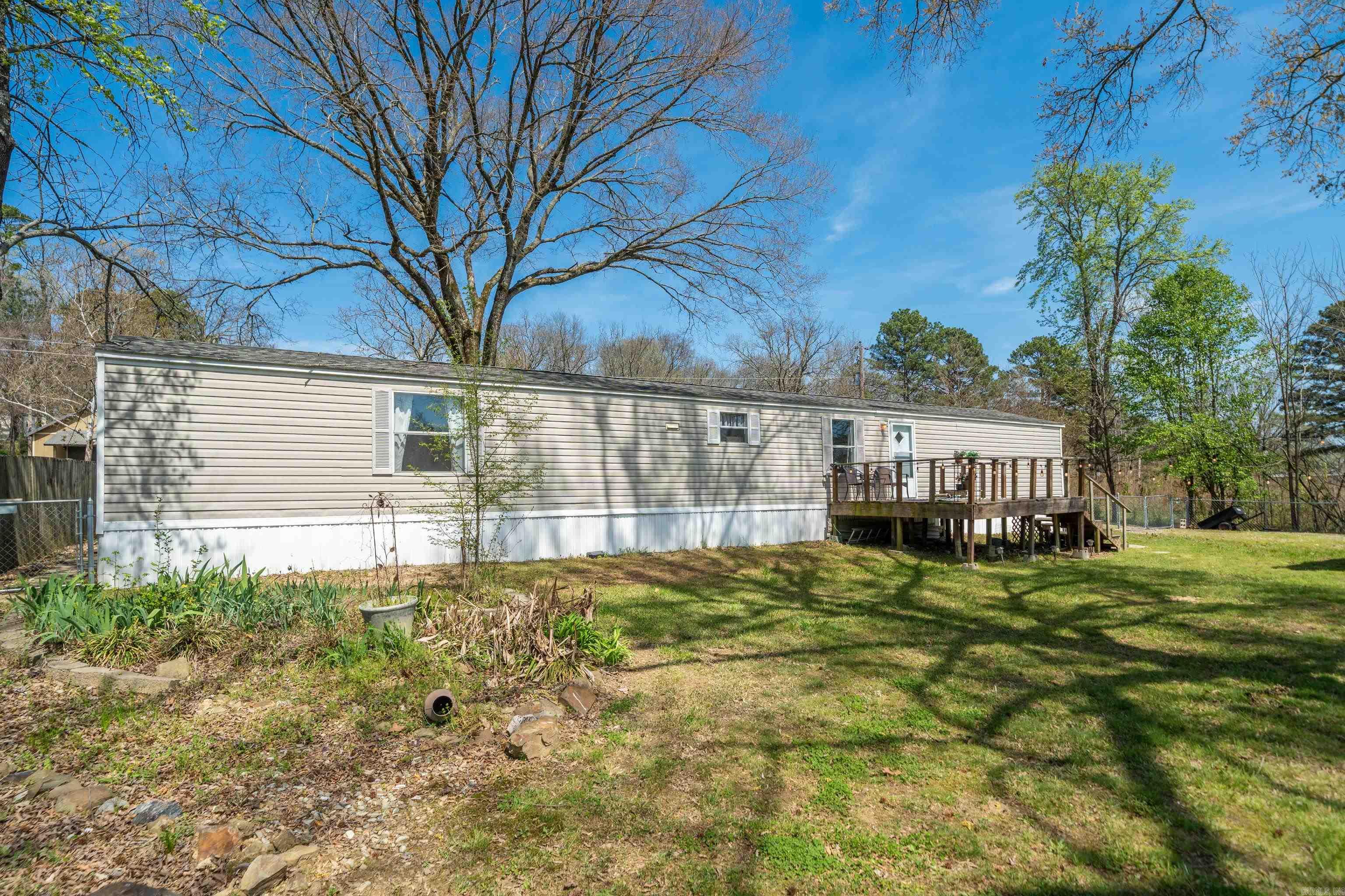 168 Lakeaire  Hot Springs, AR