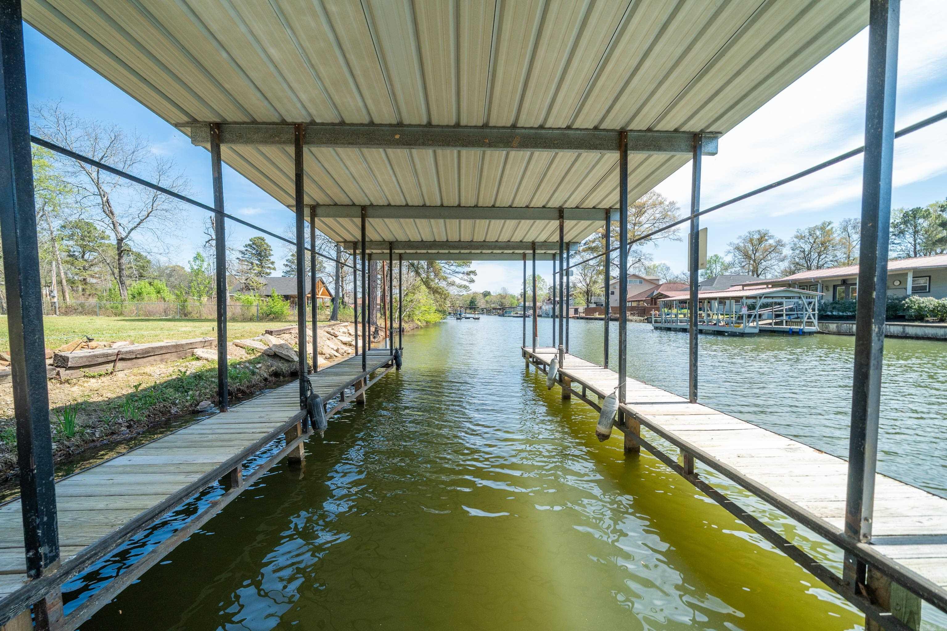 168 Lakeaire  Hot Springs, AR