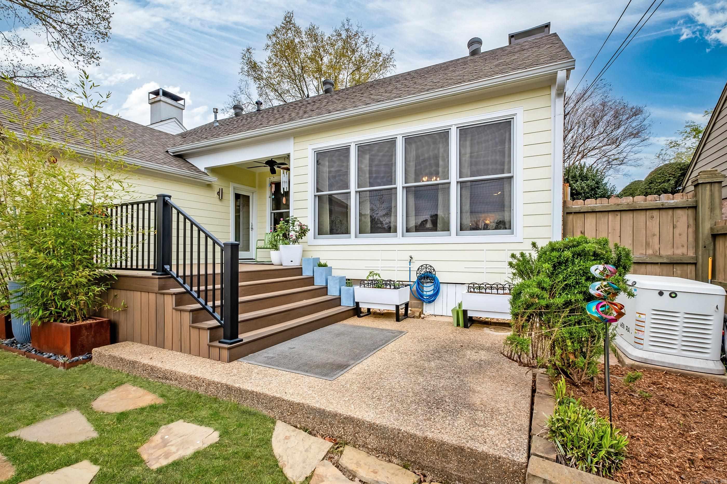 15 Carrollton  Little Rock, AR