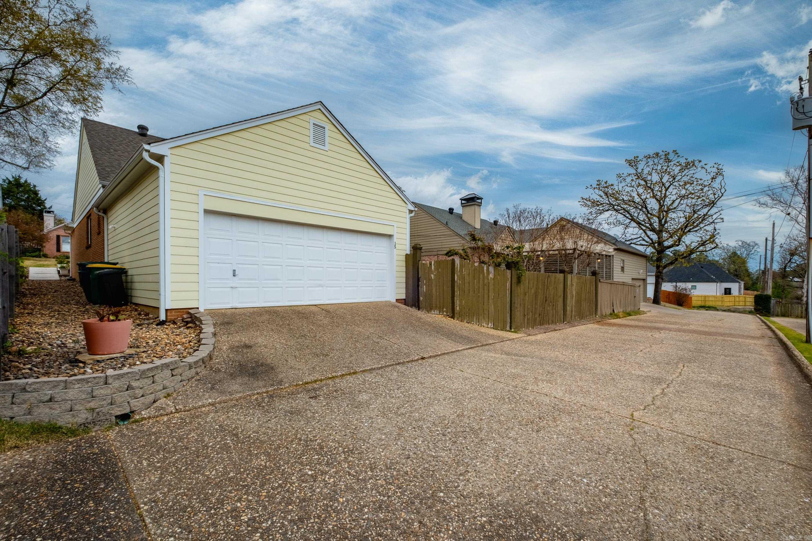 15 Carrollton  Little Rock, AR