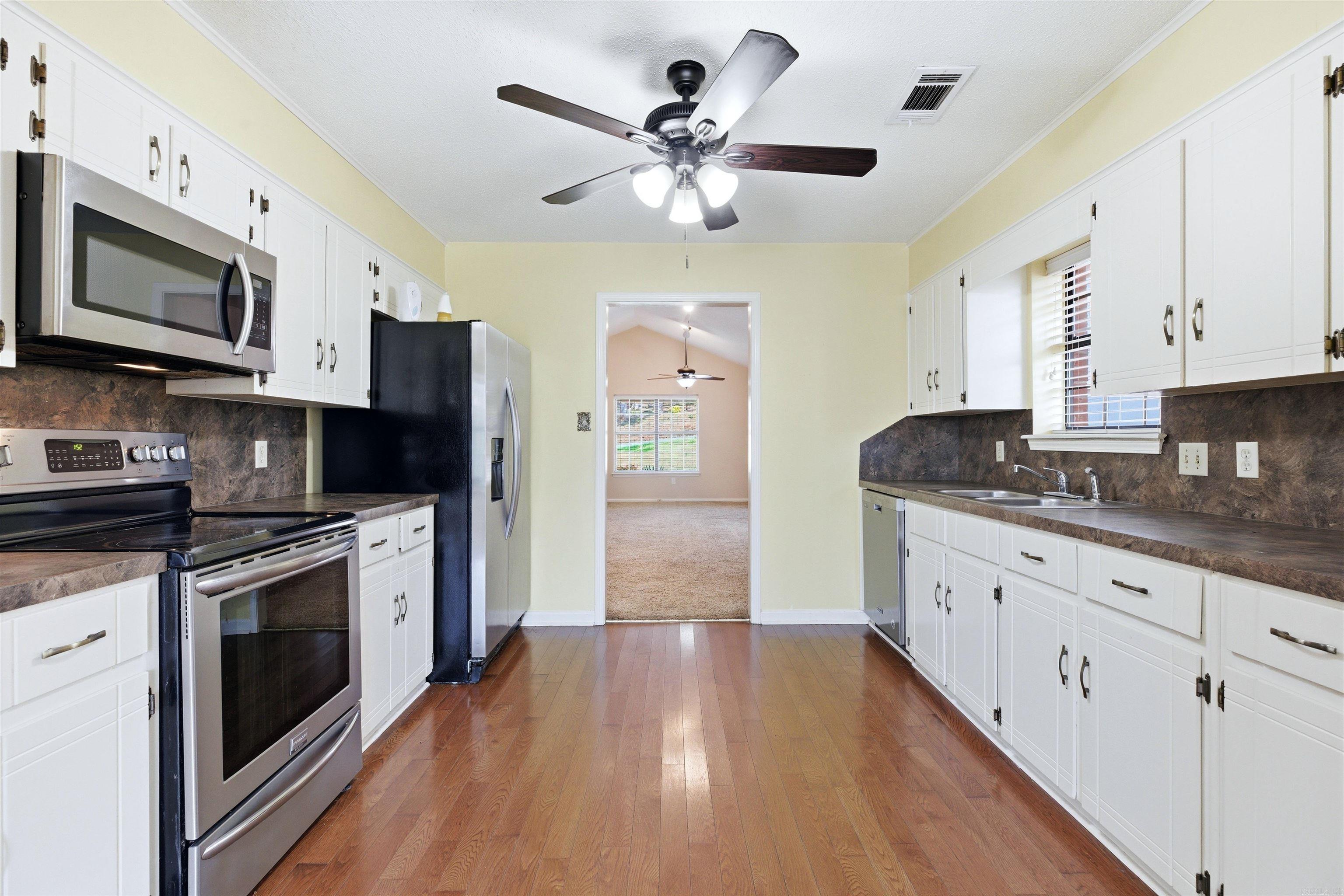 506 Parkway Place Drive  Little Rock, AR