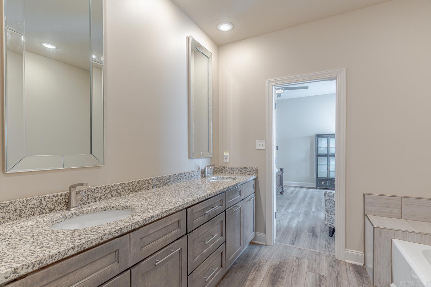 1277 Sullivan Cir  Jonesboro, AR