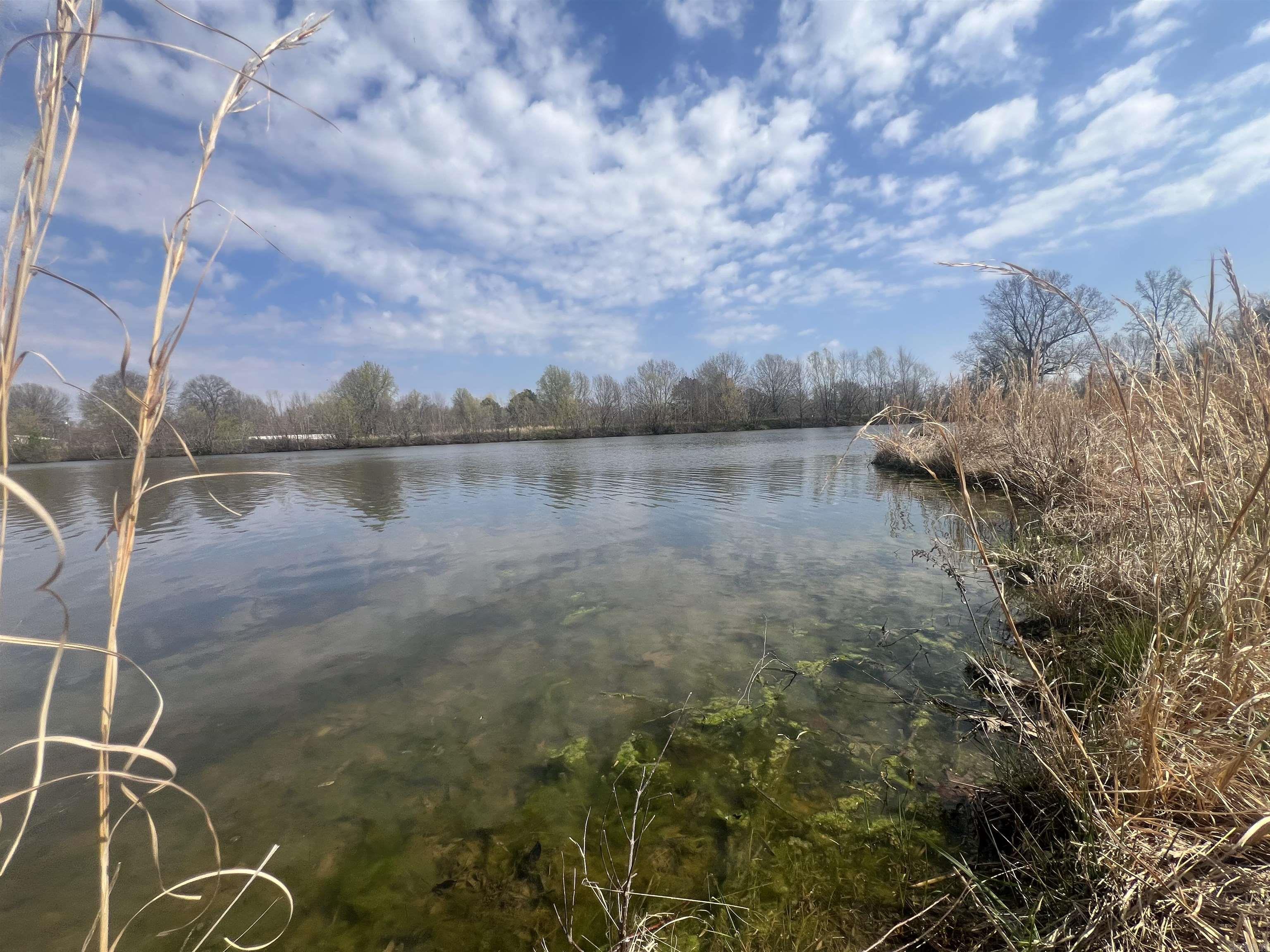 2011 S Lakewood  Piggott, AR