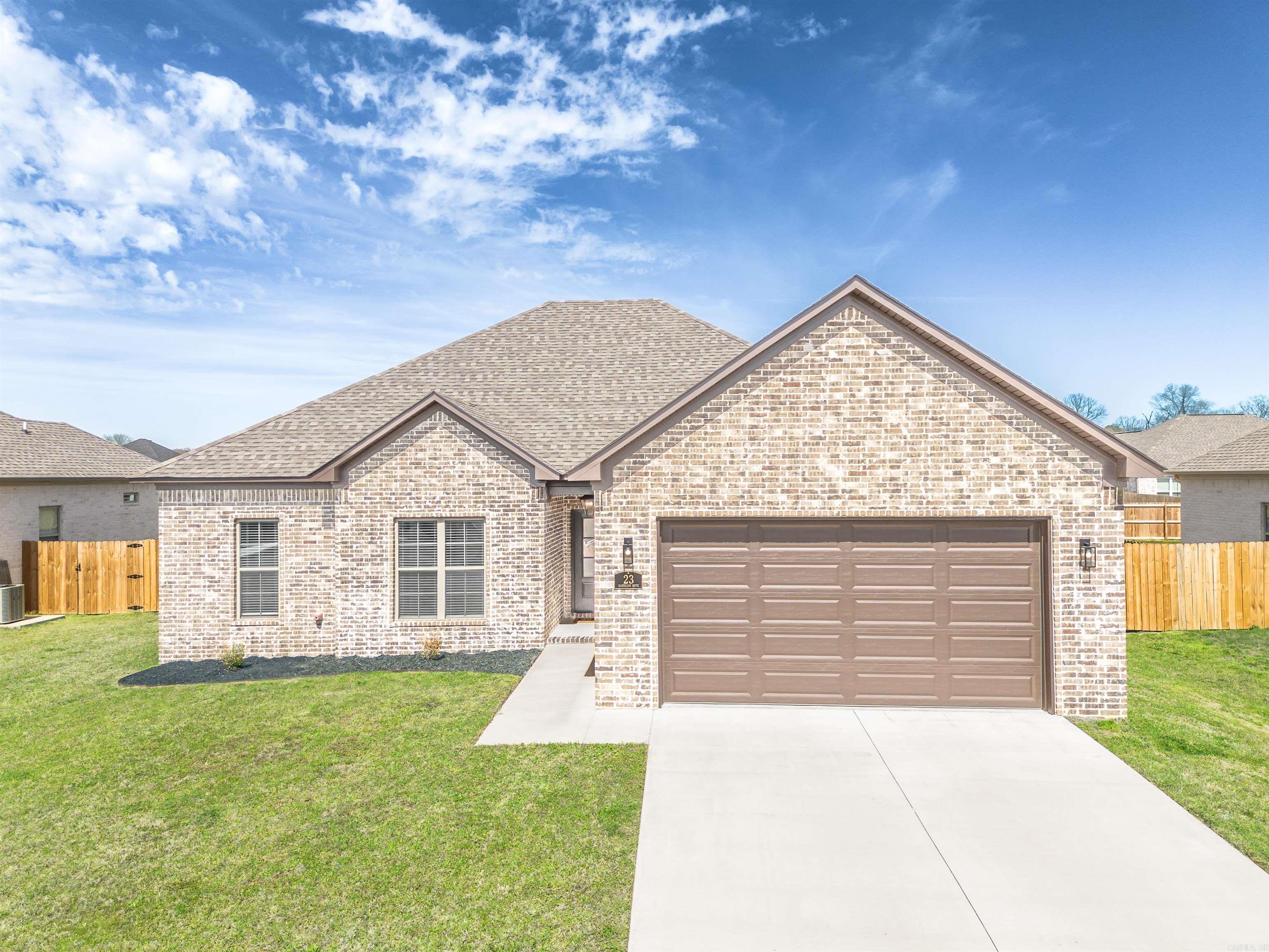 23 Dandelion Dr.  Greenbrier, AR