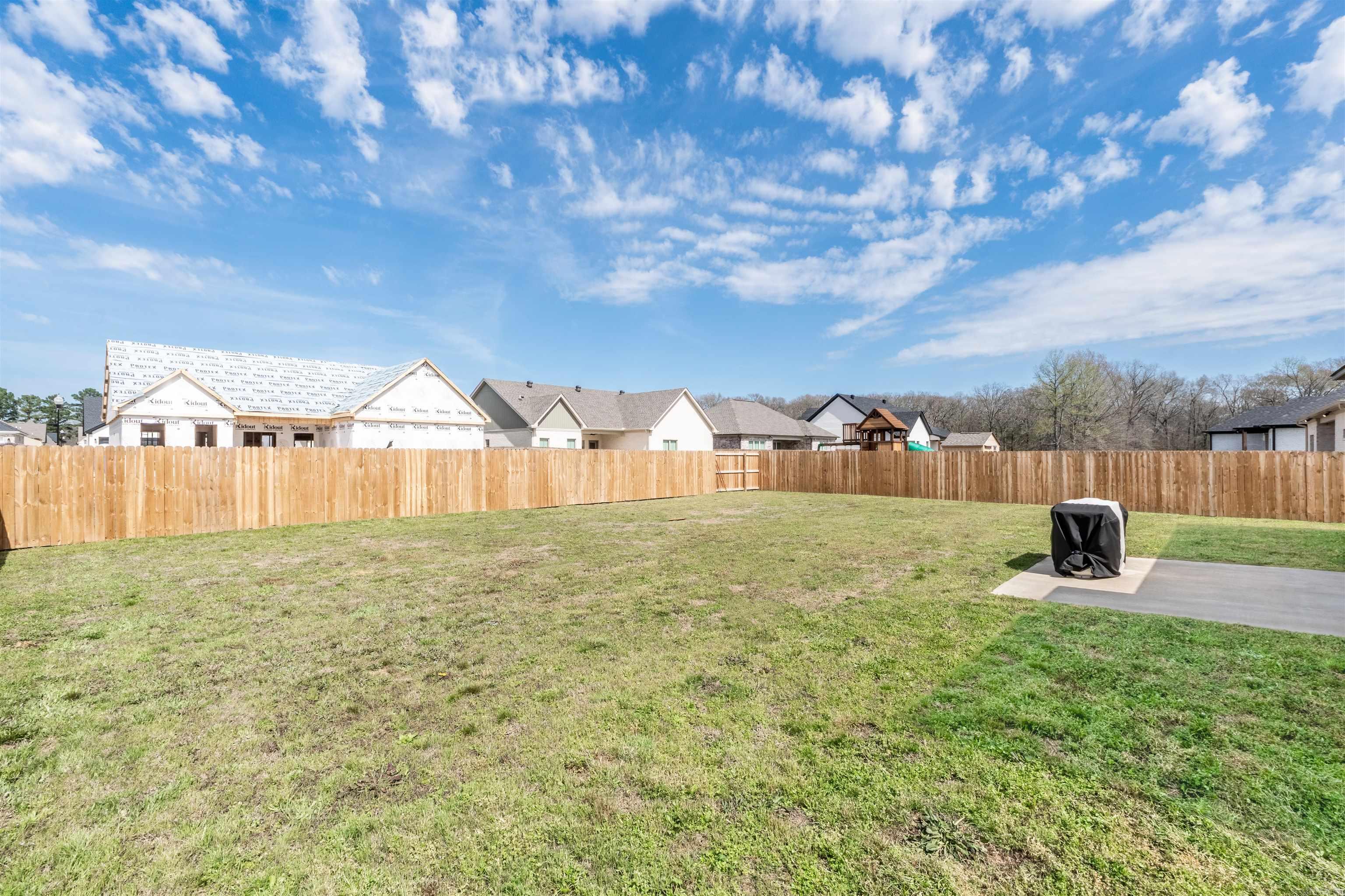 23 Dandelion Dr.  Greenbrier, AR