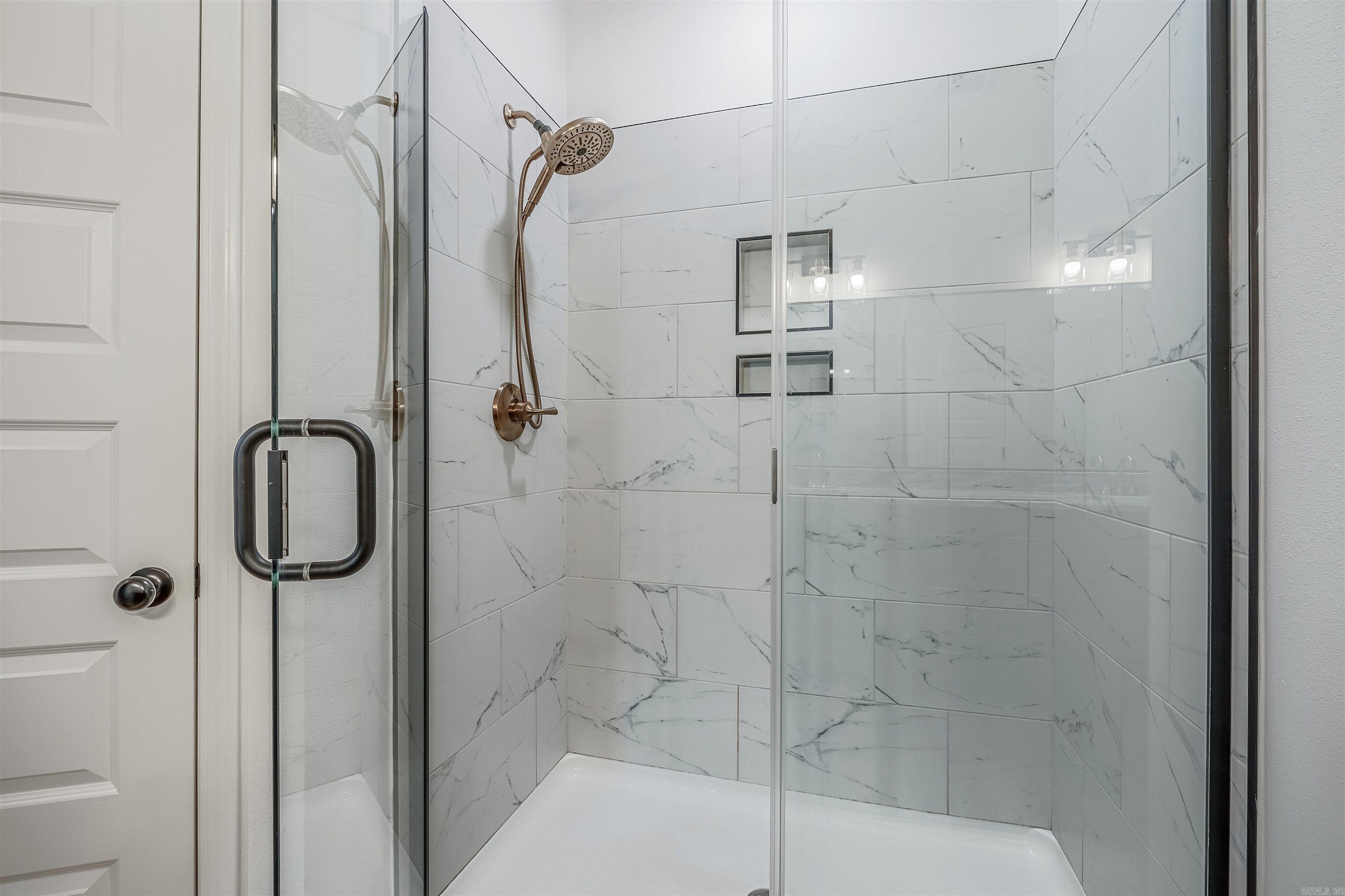 23 Dandelion Dr.  Greenbrier, AR