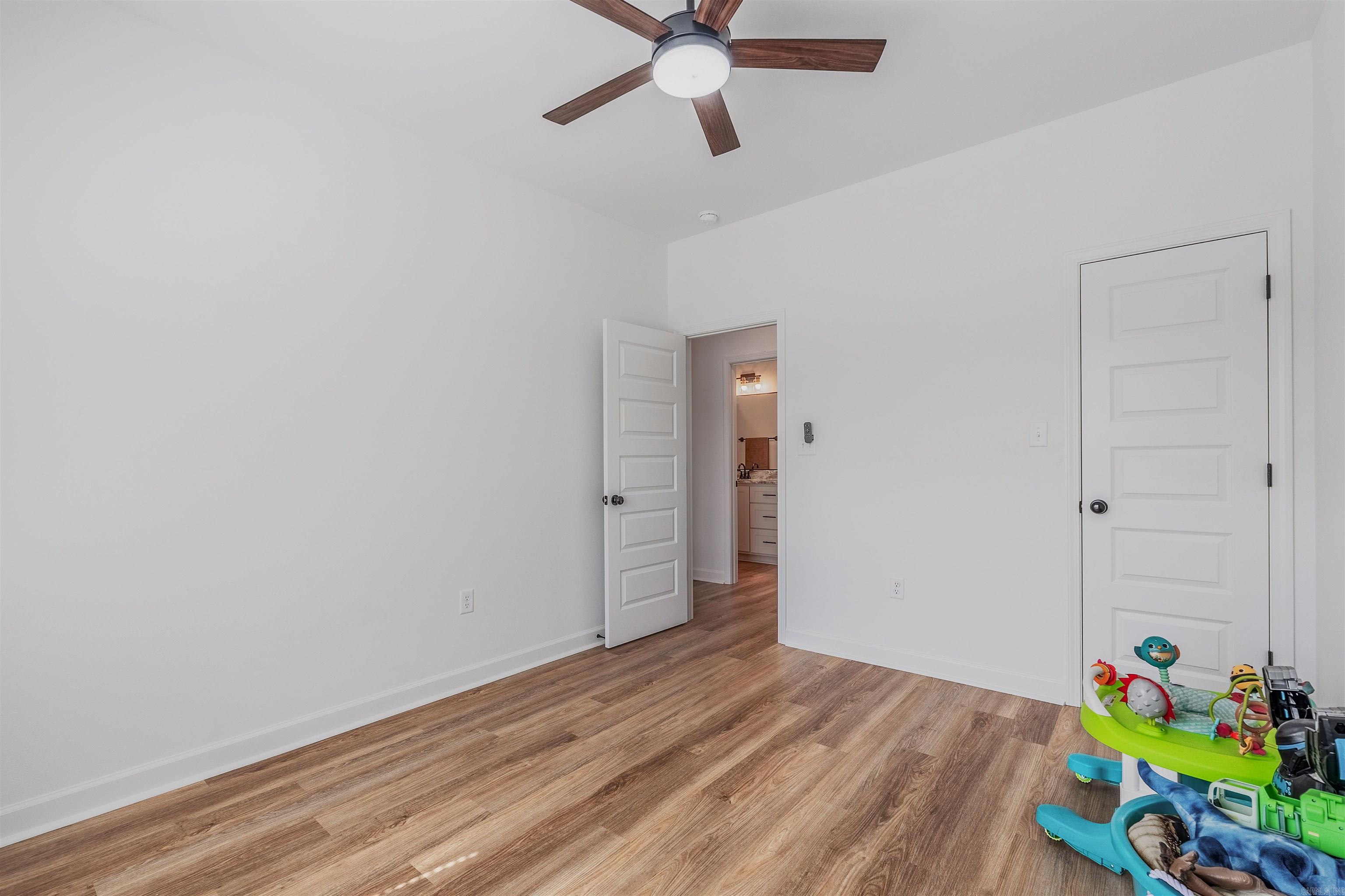 23 Dandelion Dr.  Greenbrier, AR