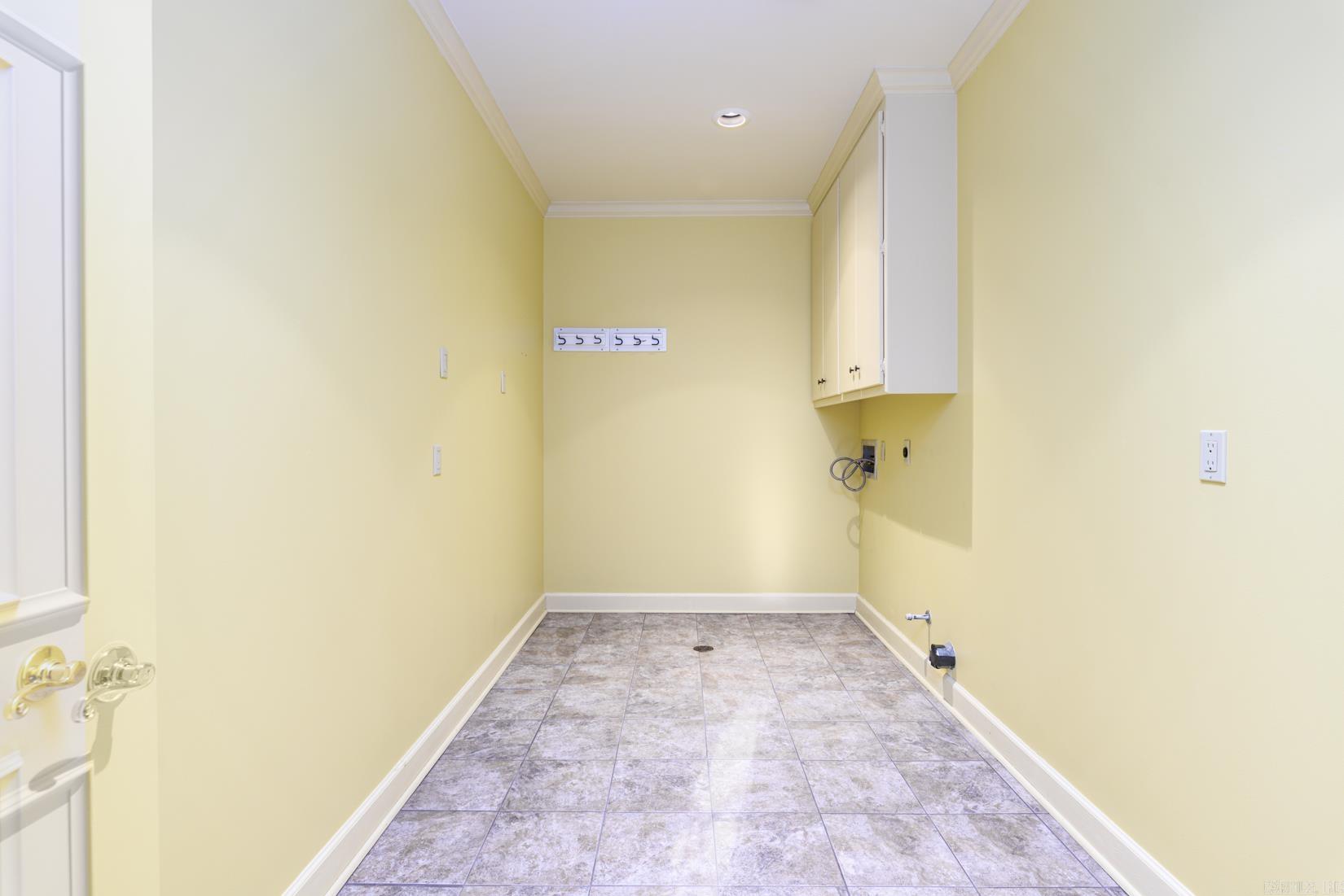 12400 Hunters Glen #8  Little Rock, AR