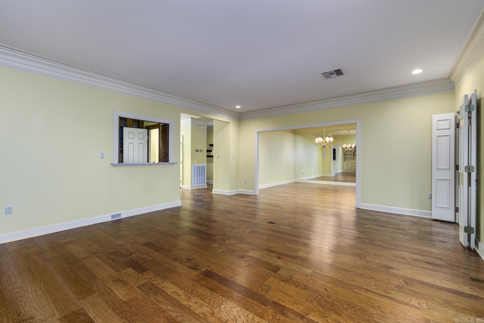 12400 Hunters Glen #8  Little Rock, AR