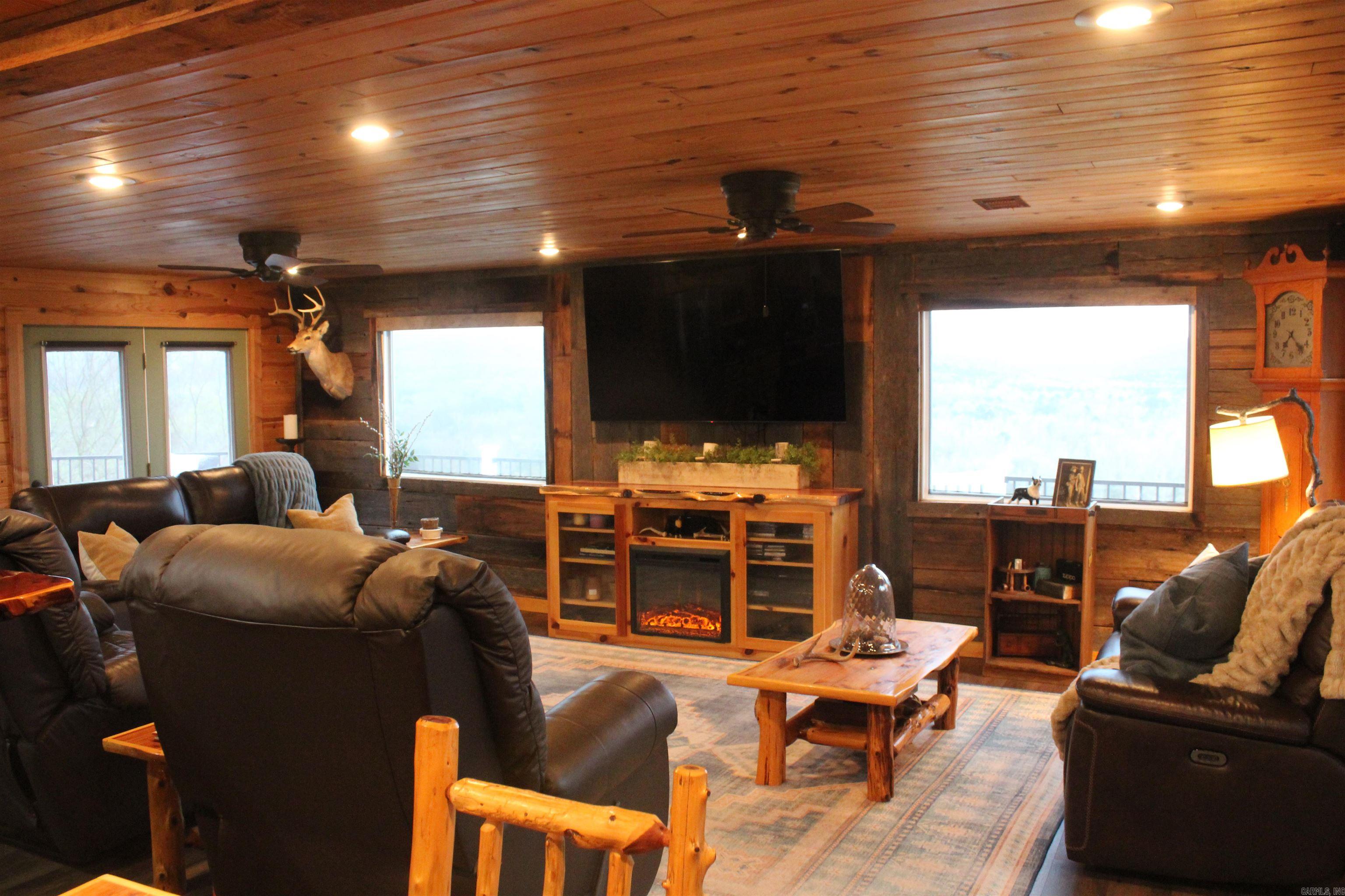 2721 AR309  Paris, AR