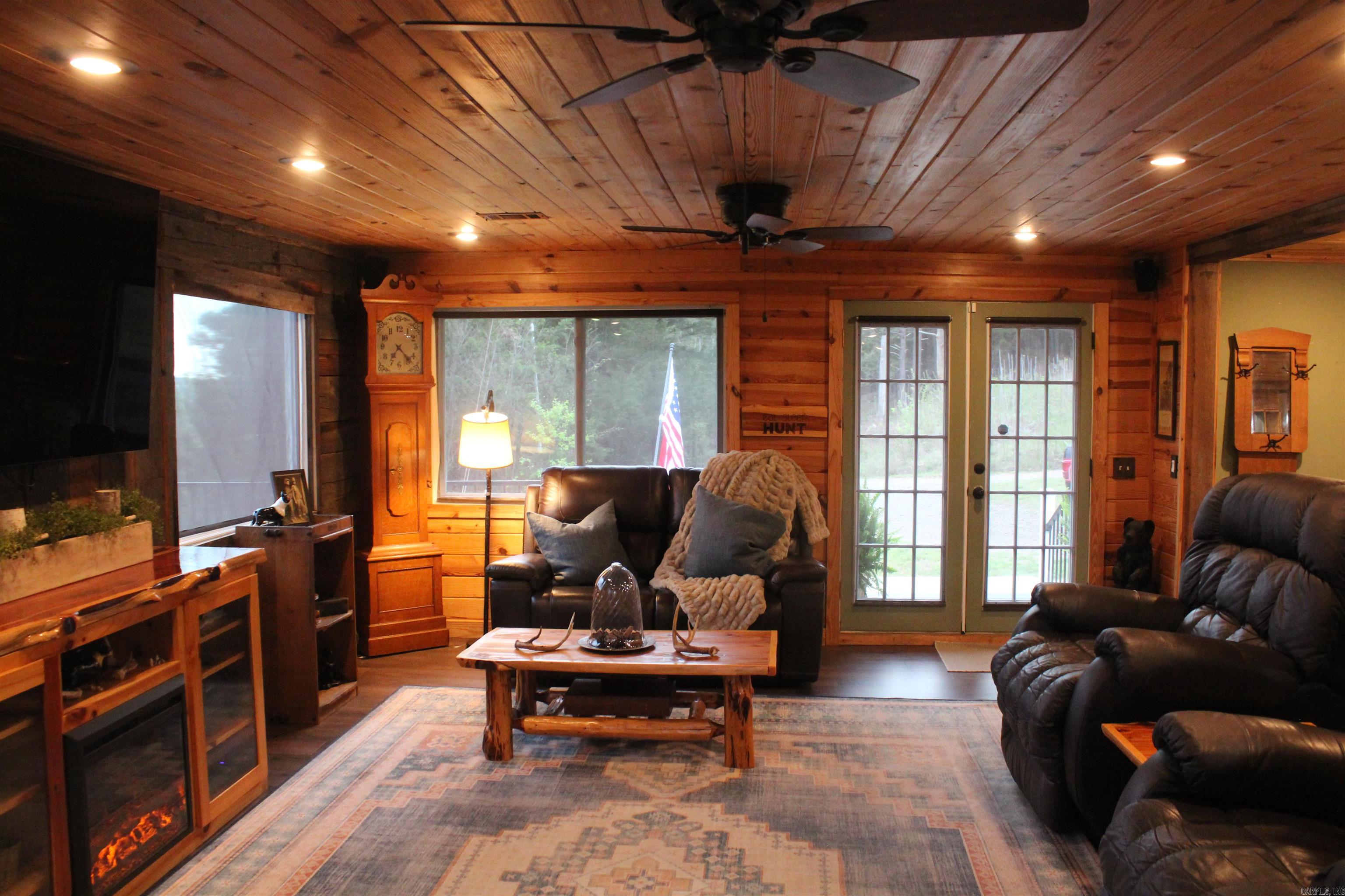 2721 AR309  Paris, AR