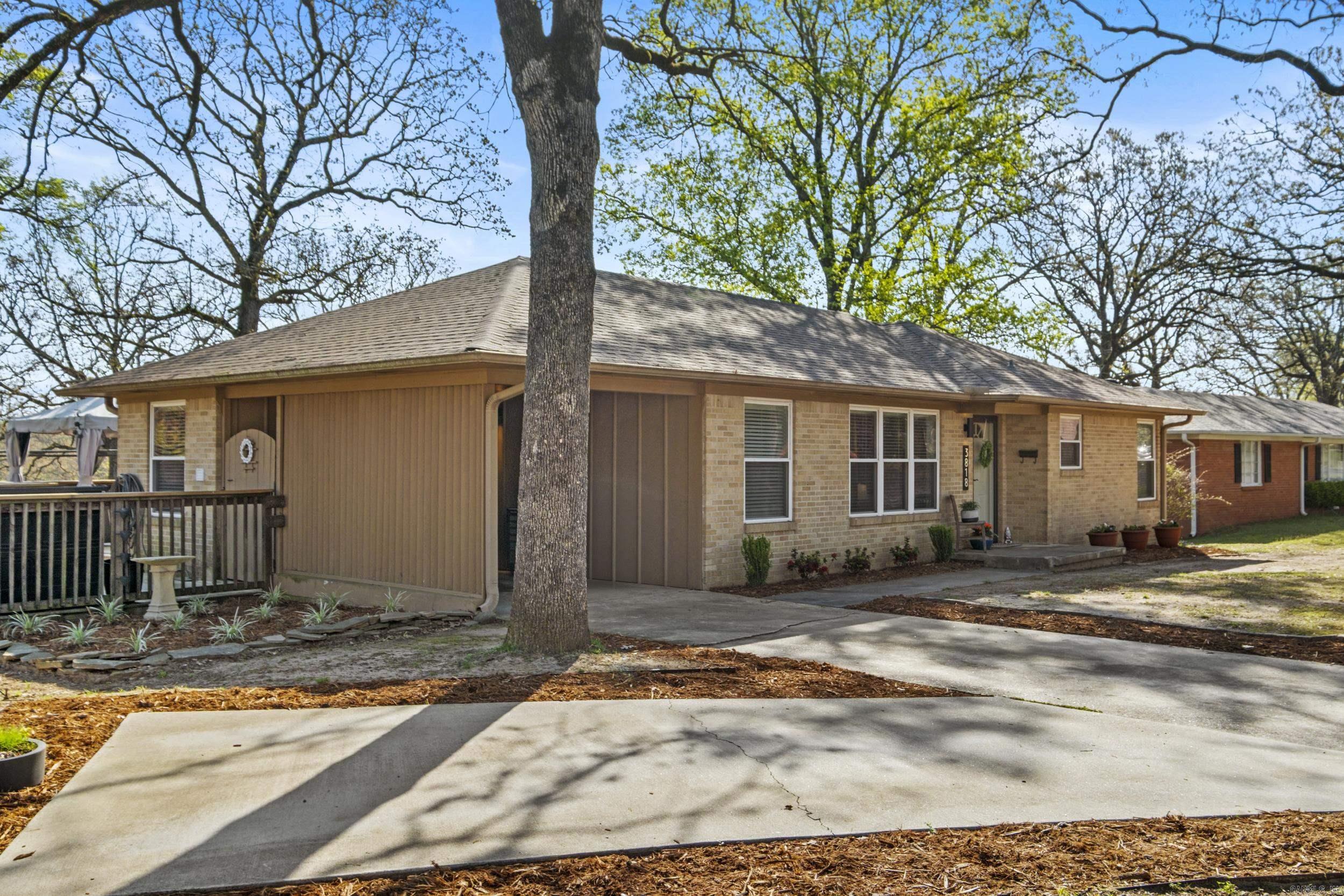 3818 Lakeview  North Little Rock, AR