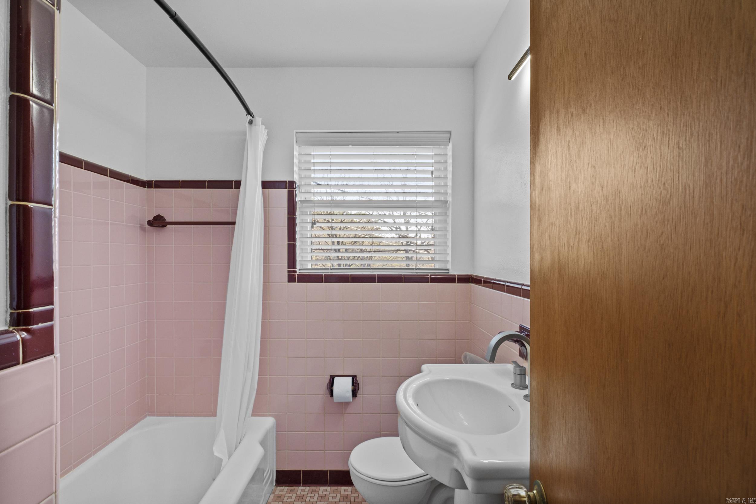 3818 Lakeview  North Little Rock, AR