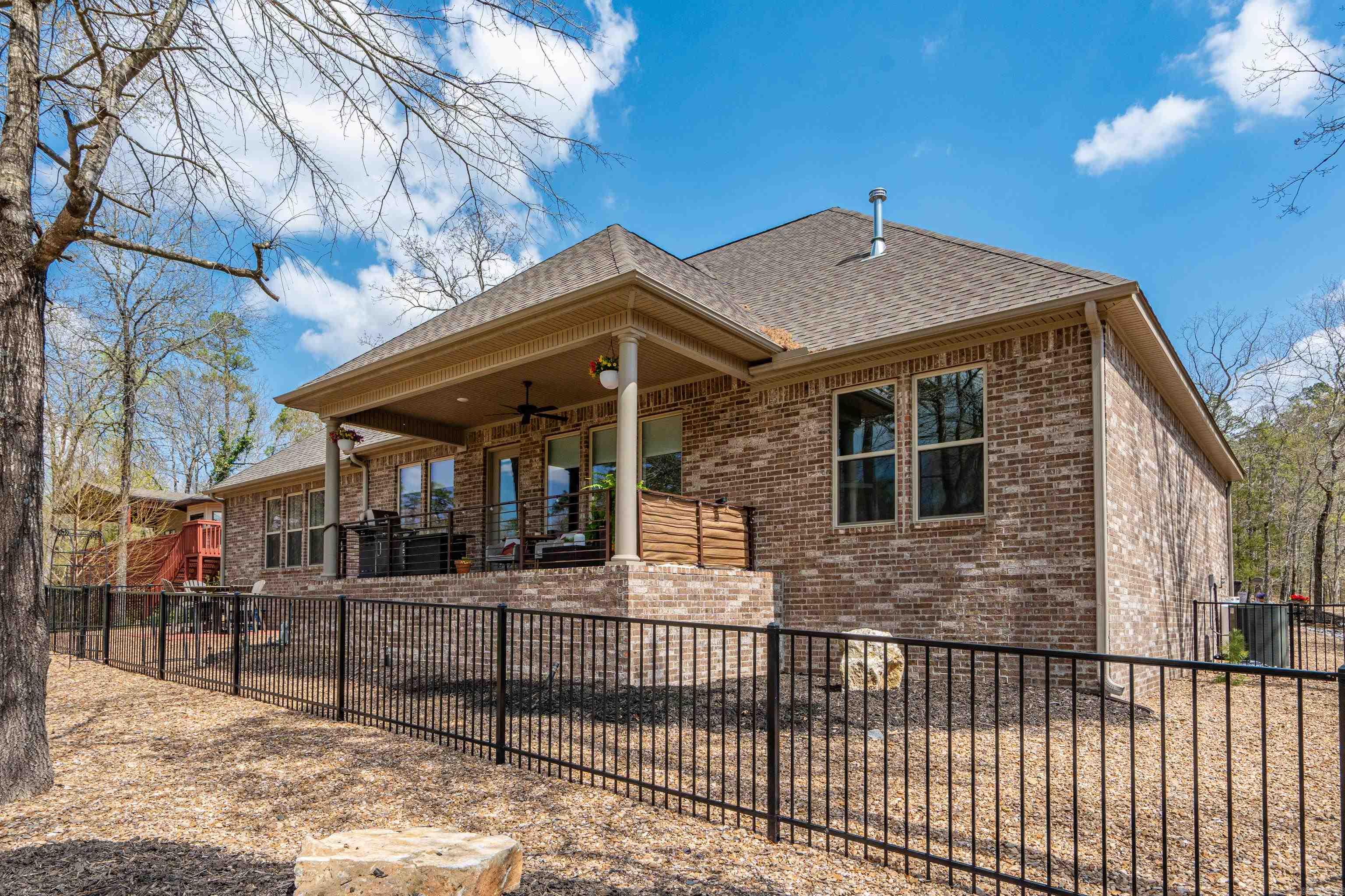 115 Cifuentes  Hot Springs Village, AR