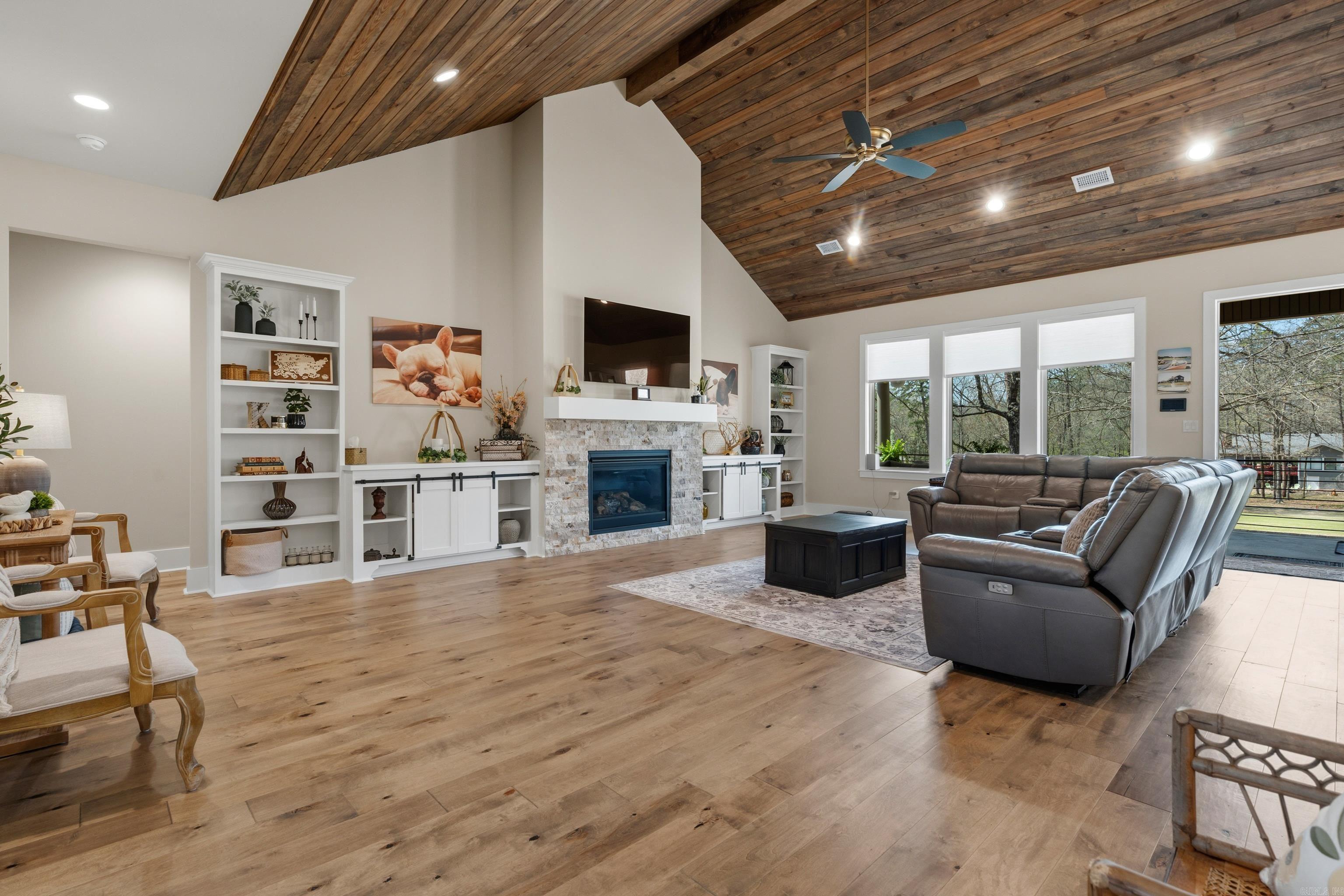 115 Cifuentes  Hot Springs Village, AR