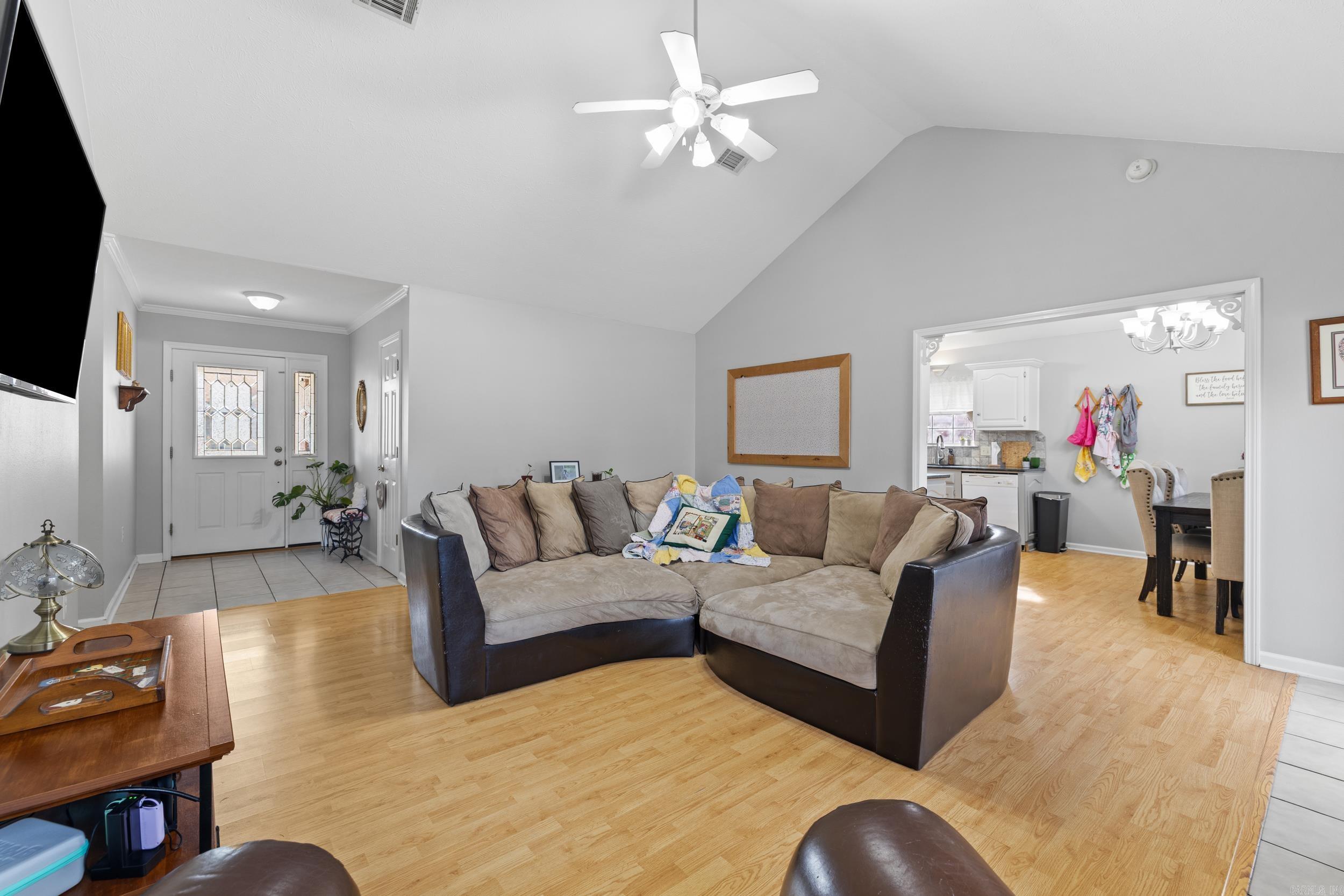 1600 Ridgefield Dr  Heber Springs, AR