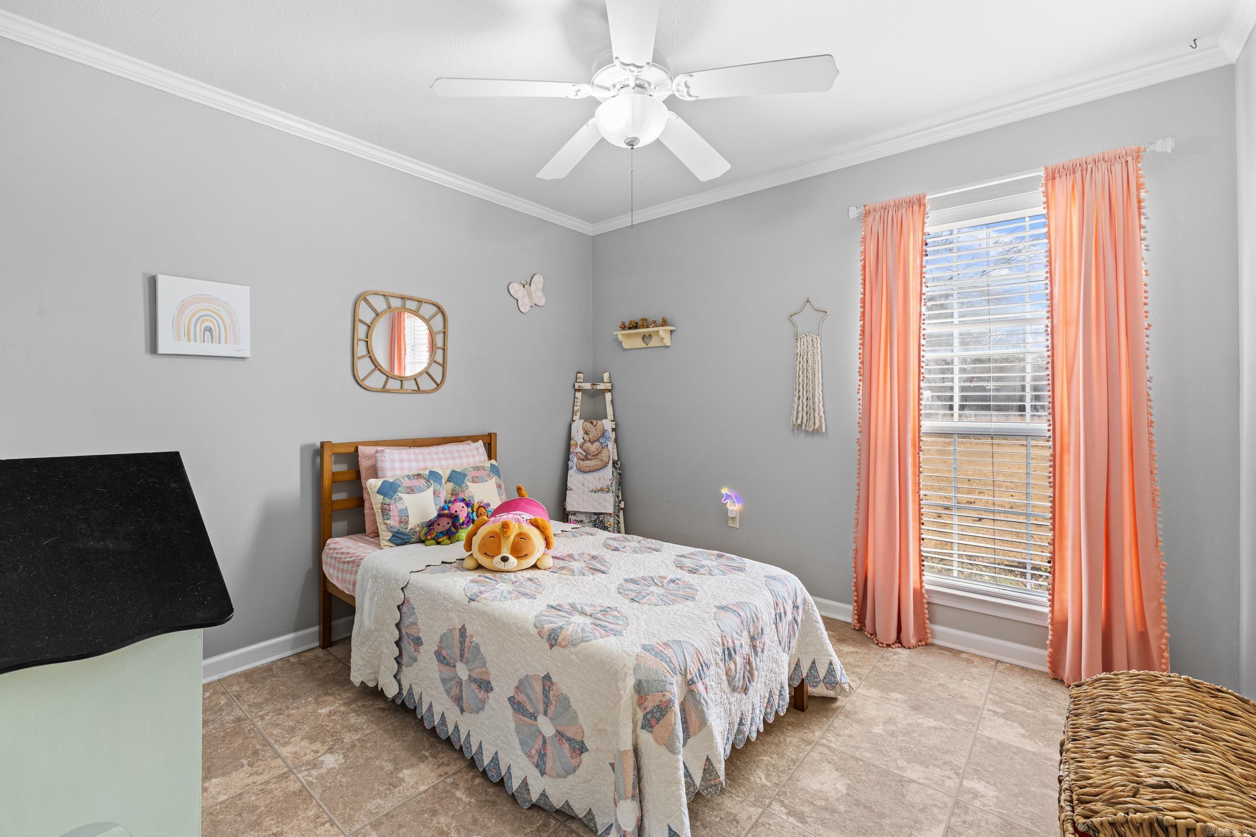 1600 Ridgefield Dr  Heber Springs, AR