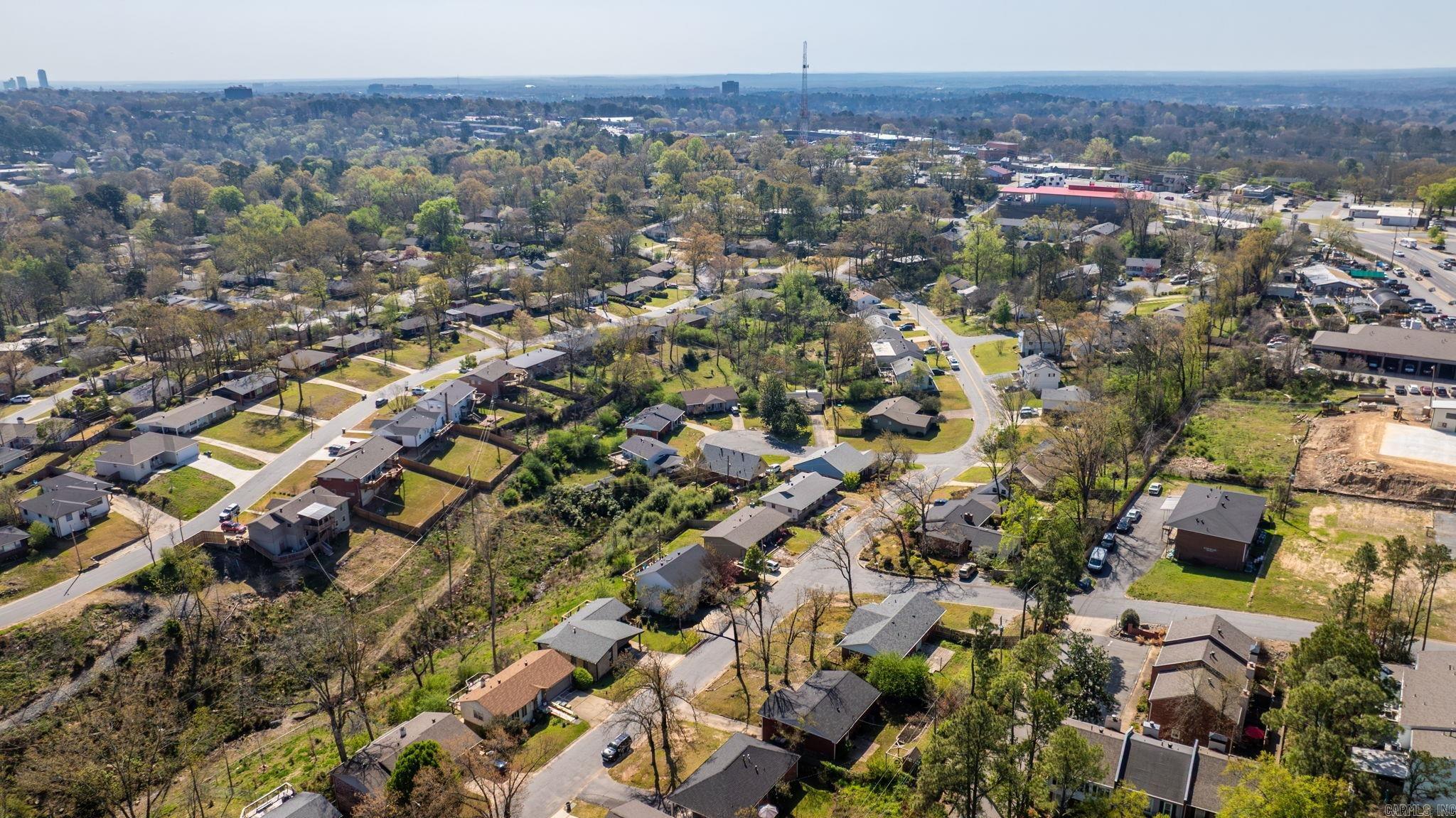 105 White Oak Ln  Little Rock, AR