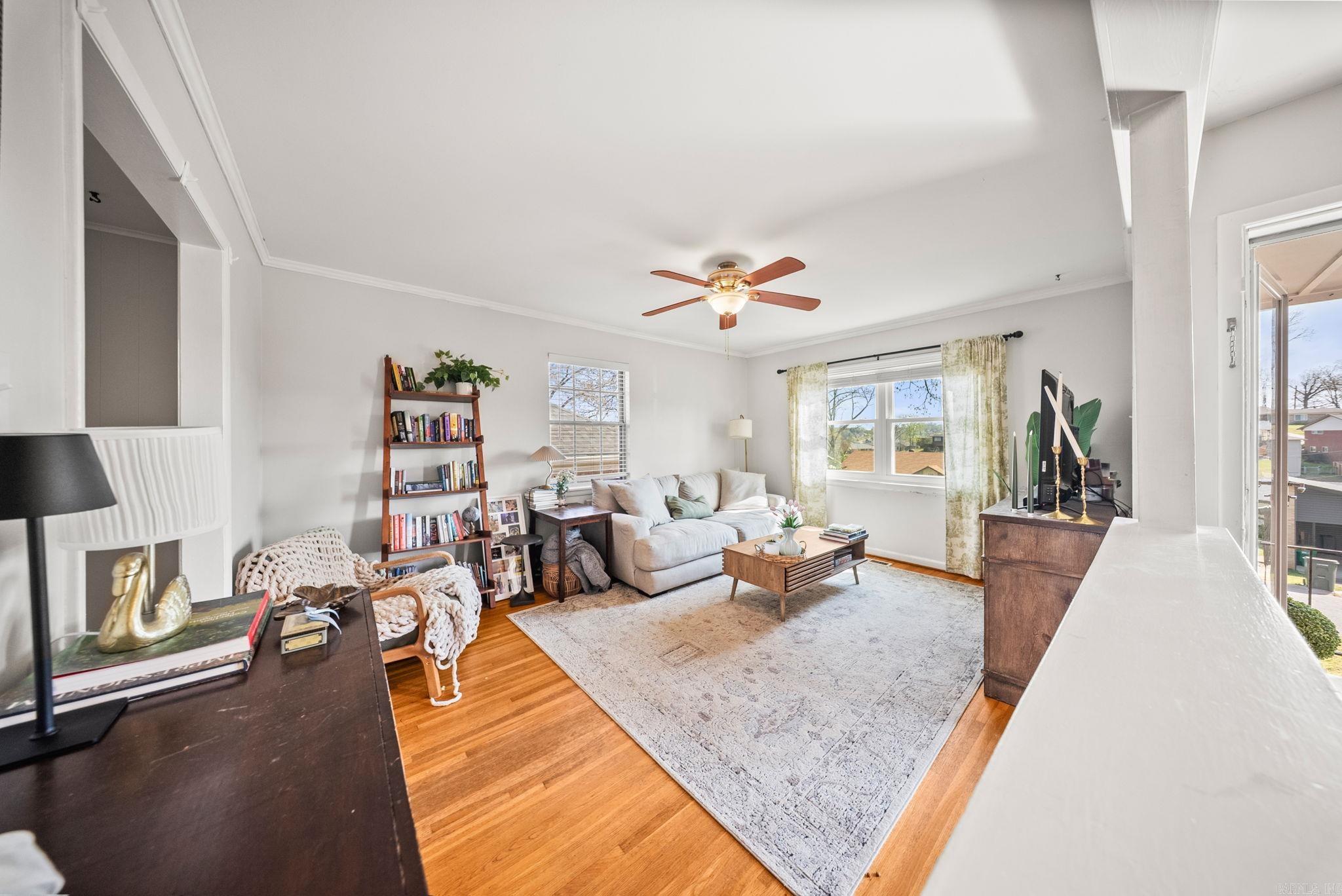 105 White Oak Ln  Little Rock, AR