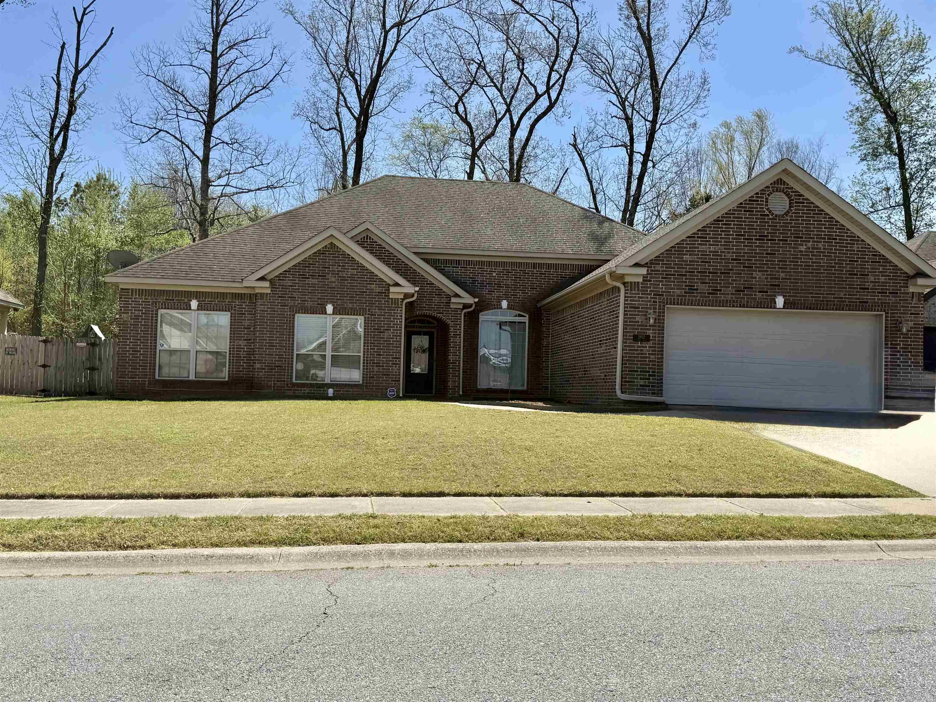 2812 Lynne  Bryant, AR