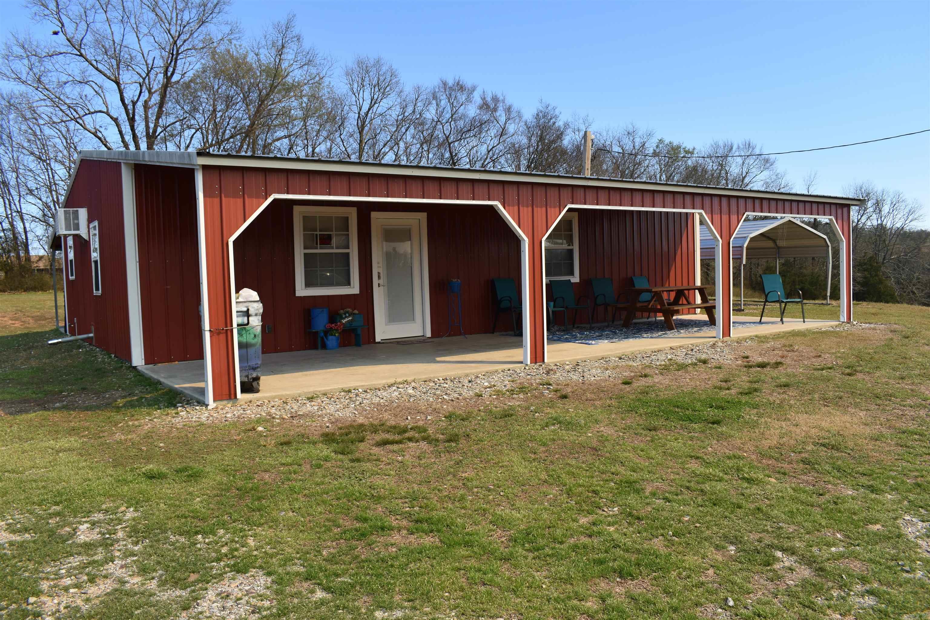 44 Duncan Ln  Story, AR