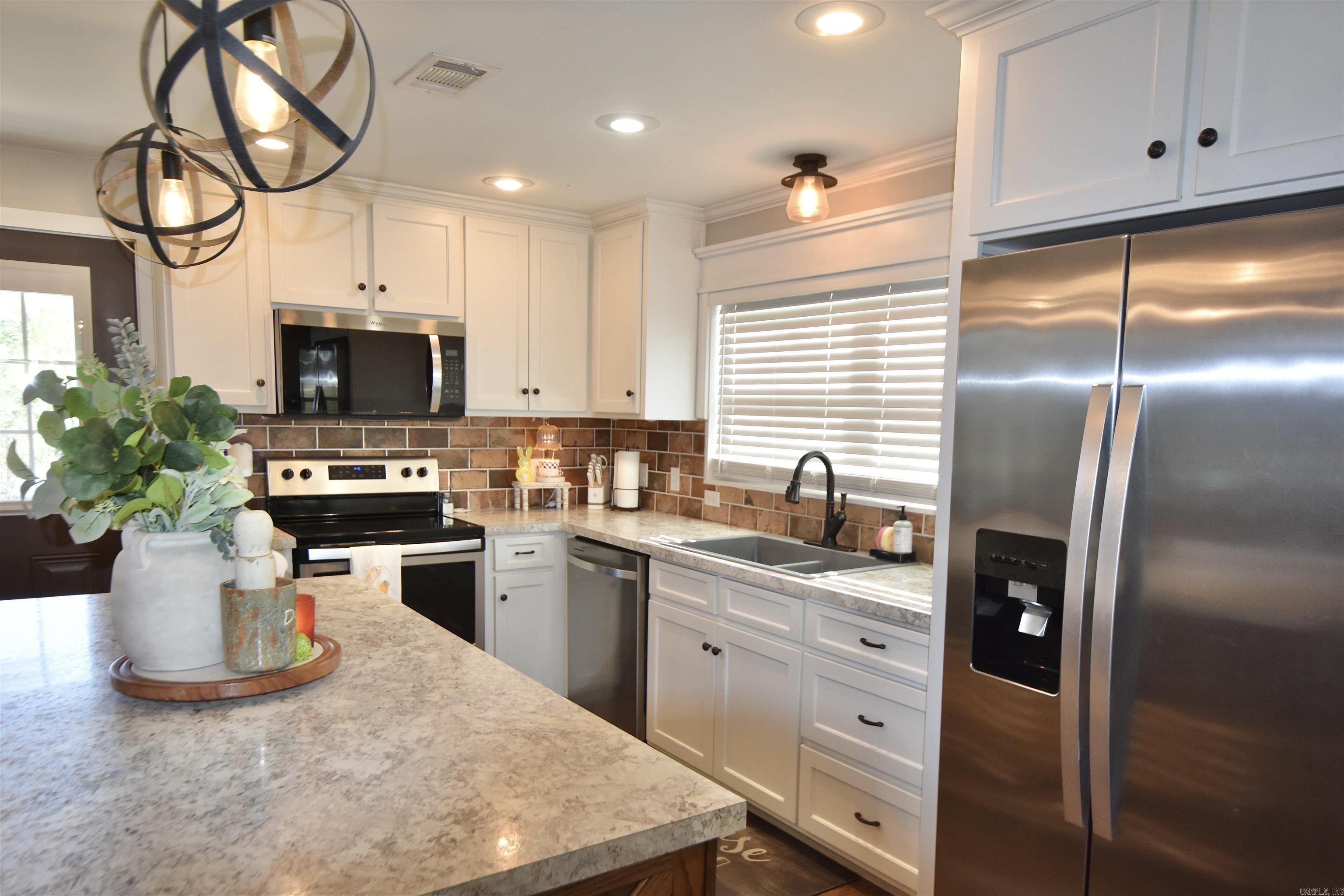 264 Sergeant Lane Malvern, AR 72104