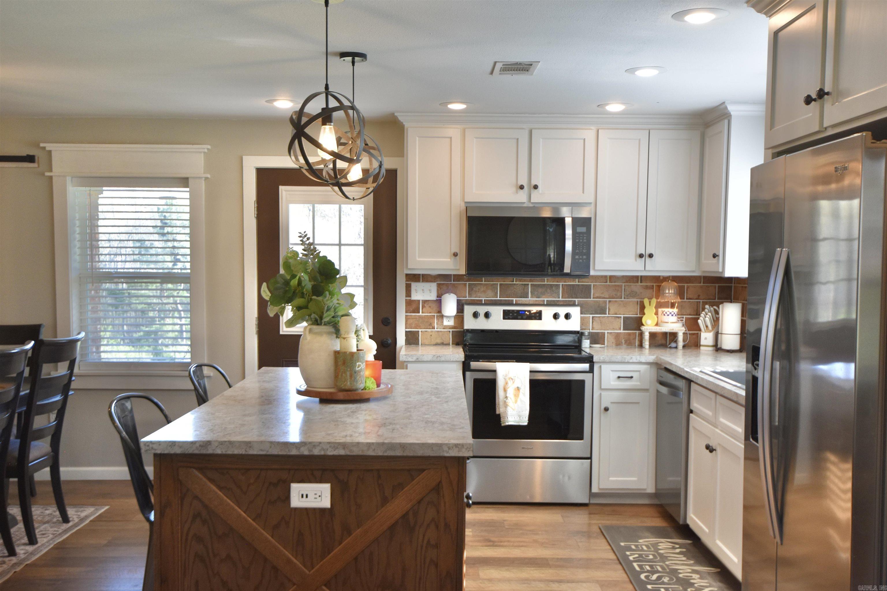 264 Sergeant  Malvern, AR