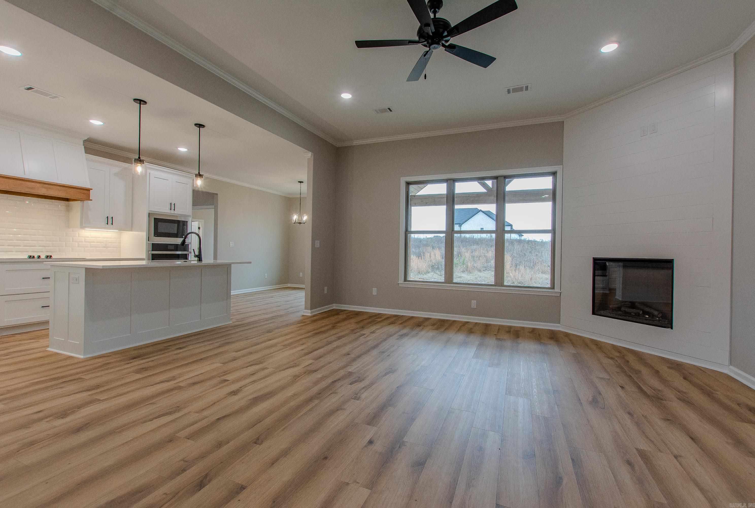 101 Barton  Beebe, AR