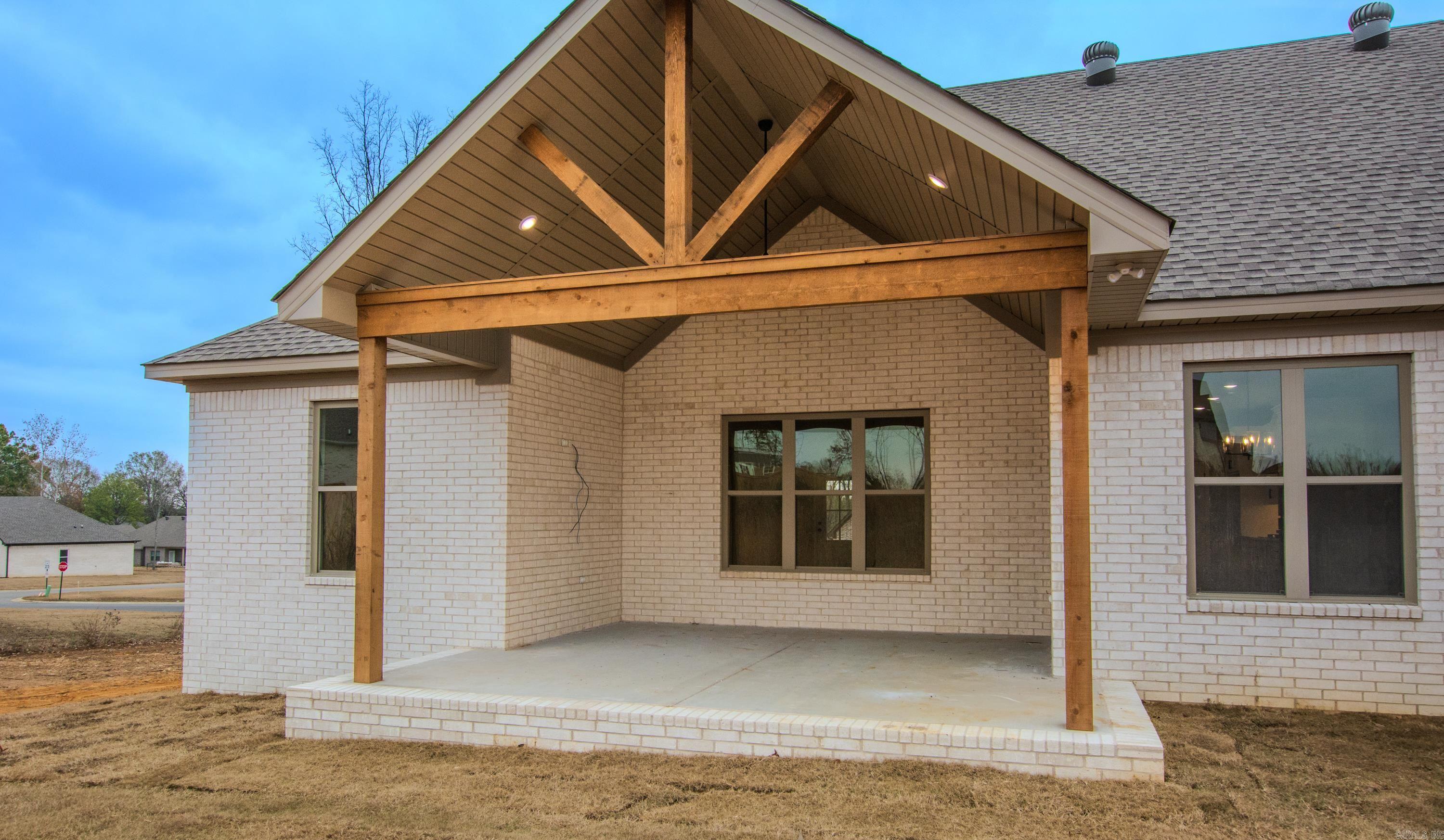 101 Barton  Beebe, AR