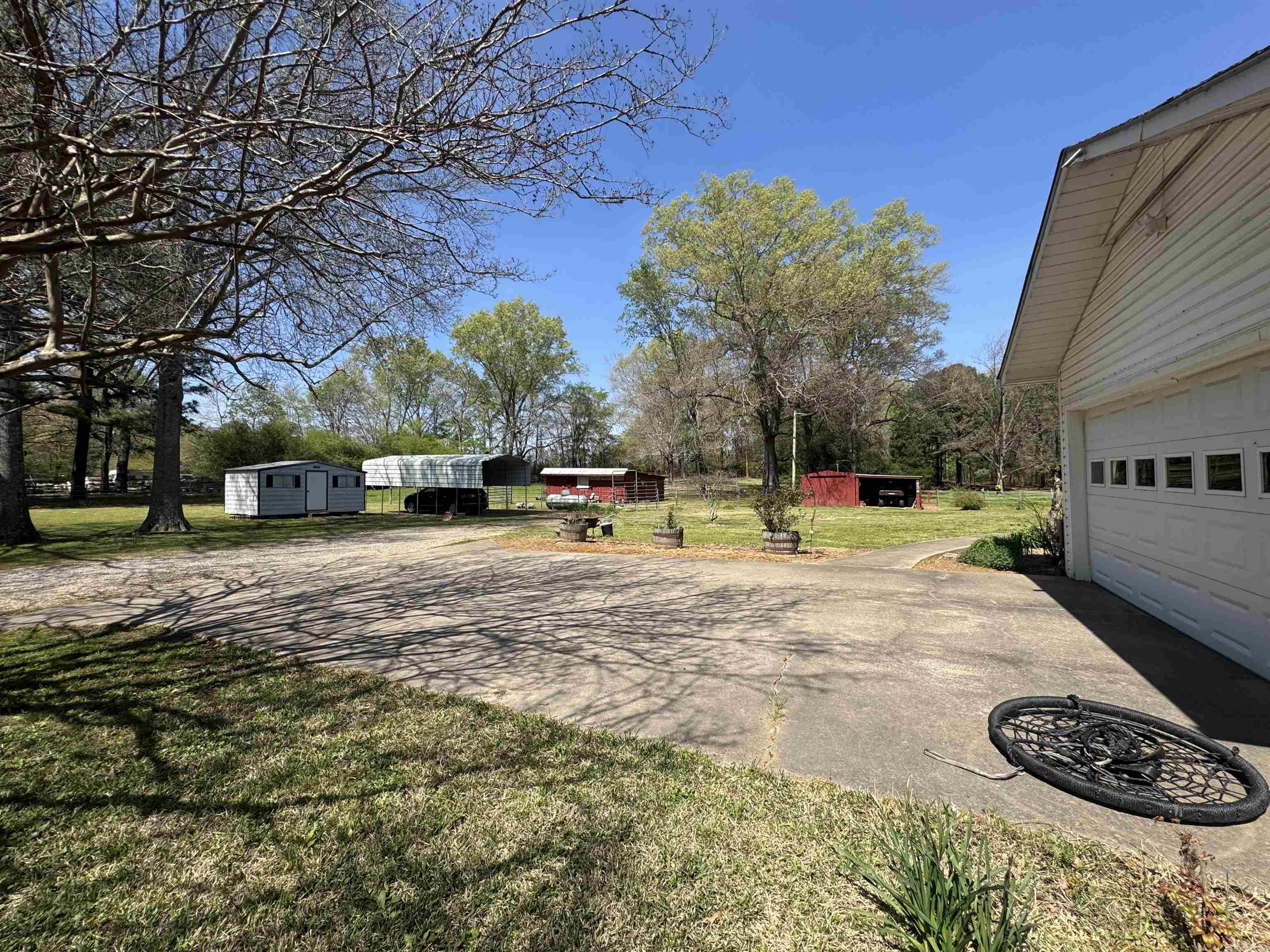 721 W George Pike Ln  DeWitt, AR