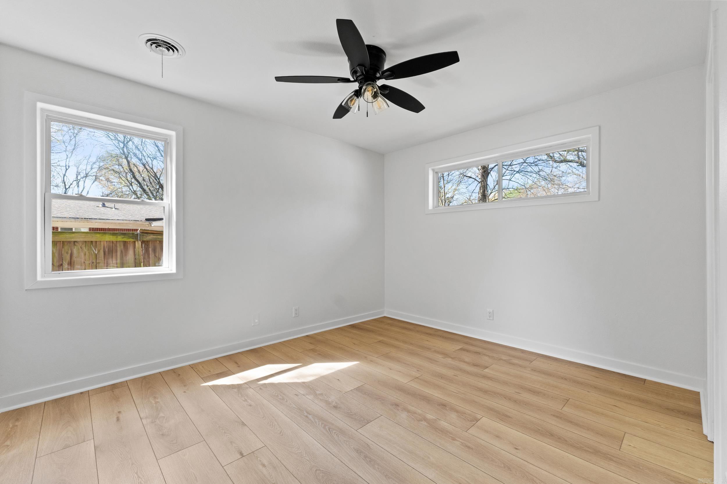 1323 Donaghey  Conway, AR