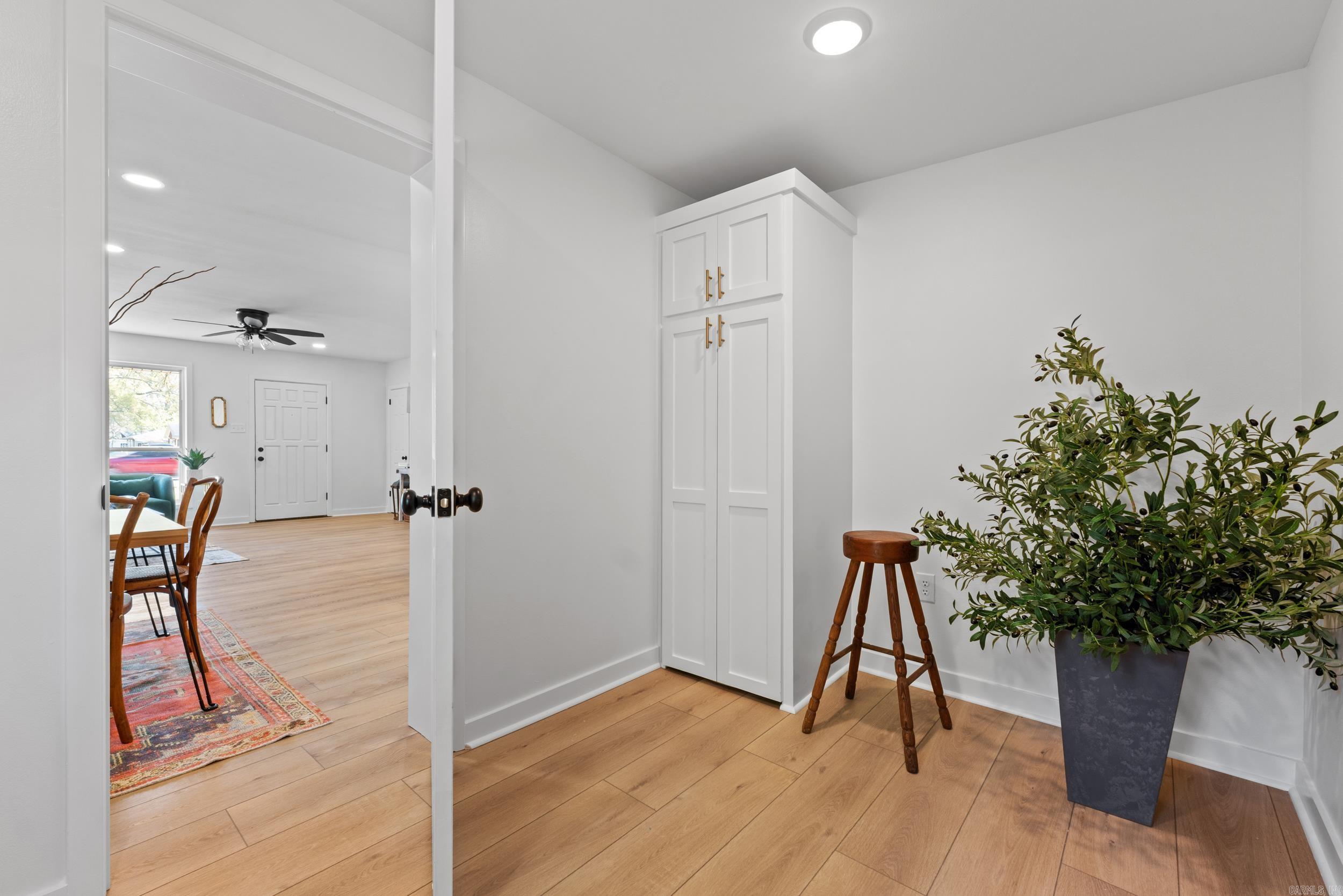 1323 Donaghey  Conway, AR