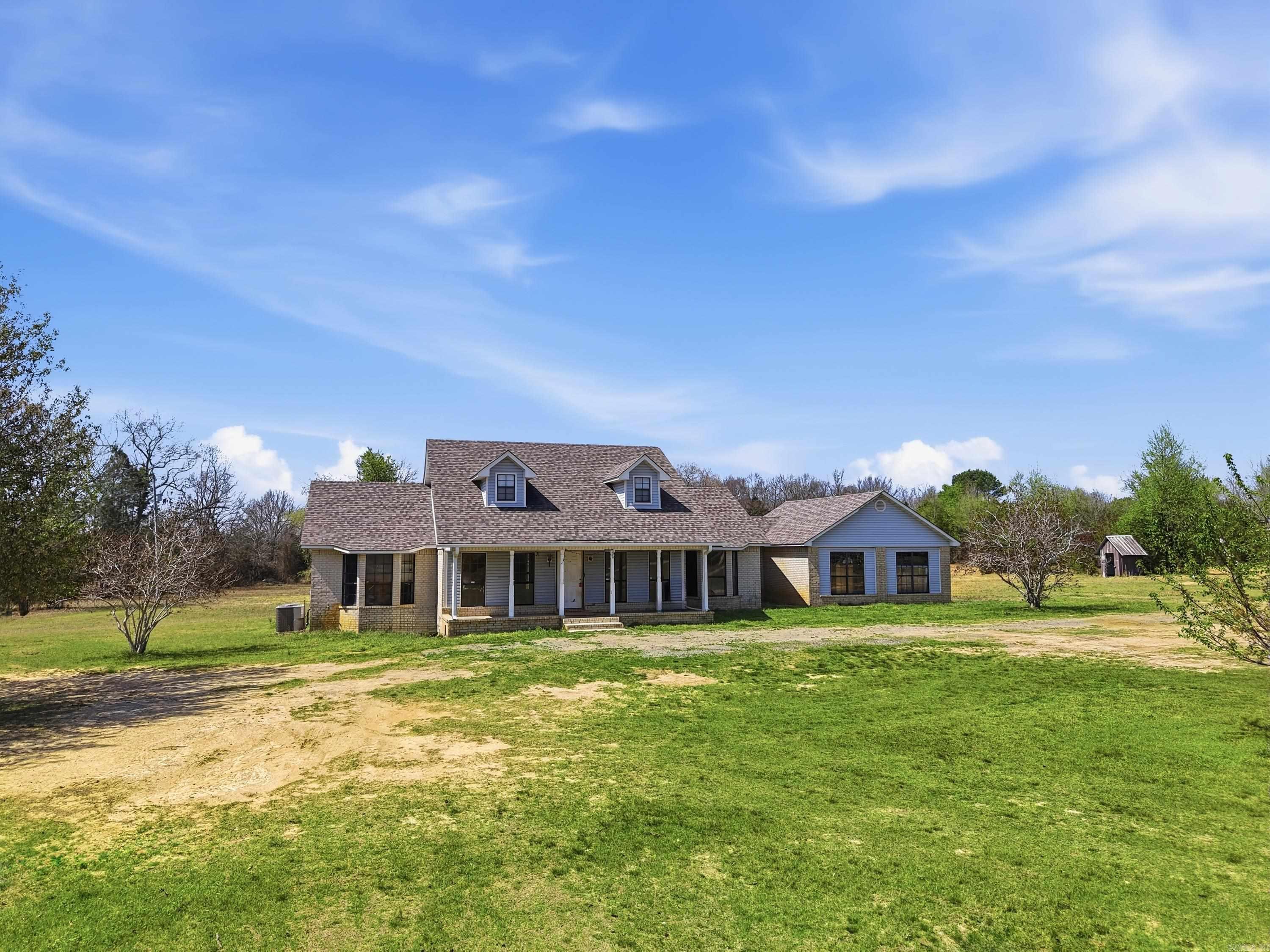 288 R G Davis  Romance, AR