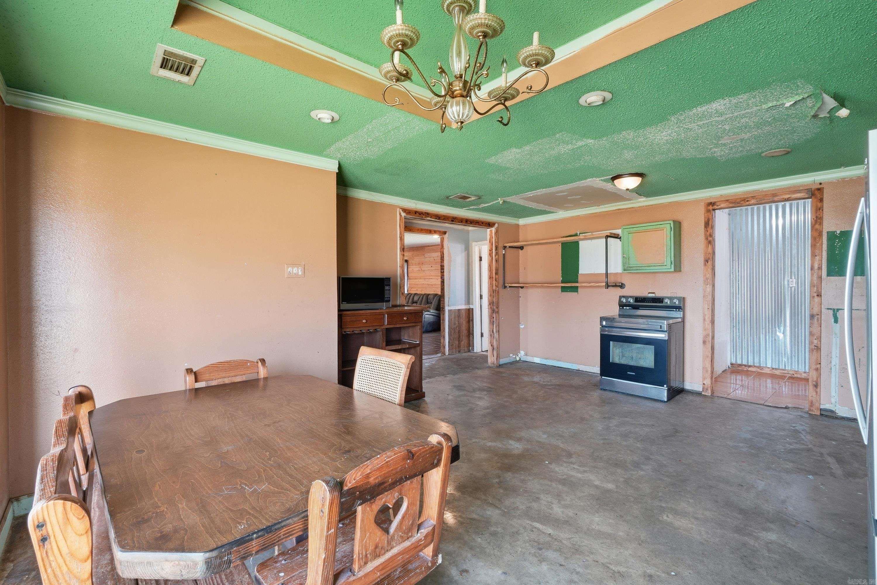 288 R G Davis  Romance, AR