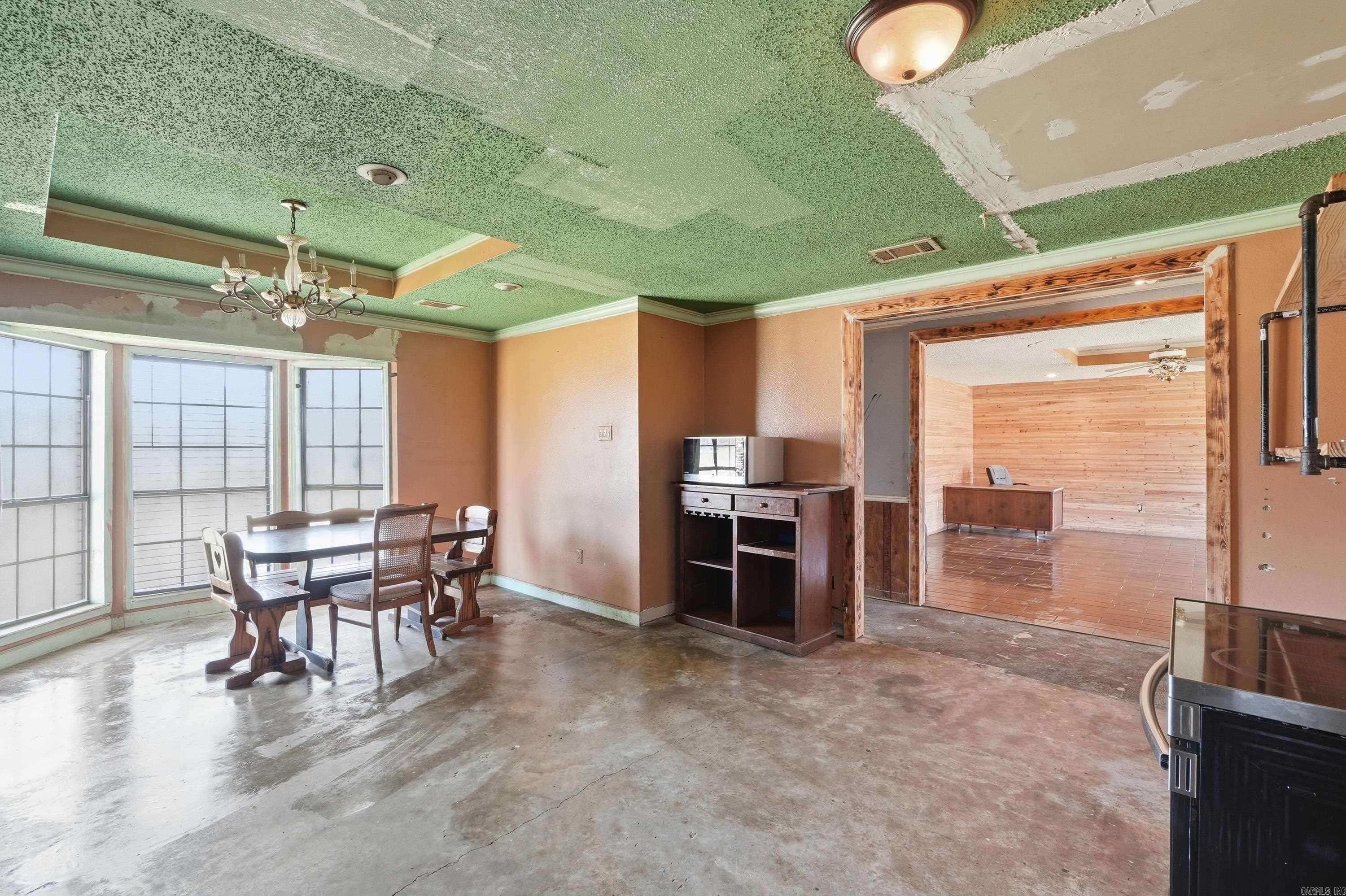 288 R G Davis  Romance, AR