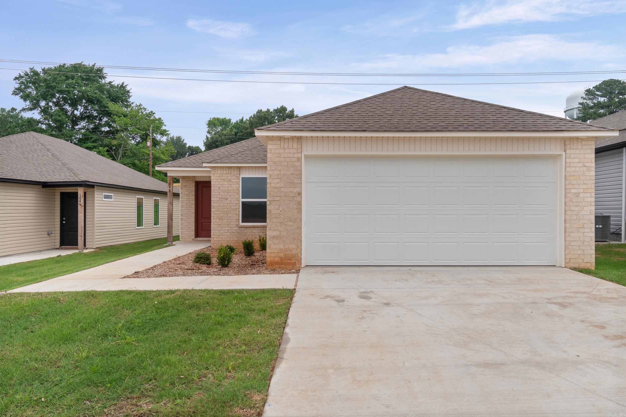 1048 Raven Walk Drive