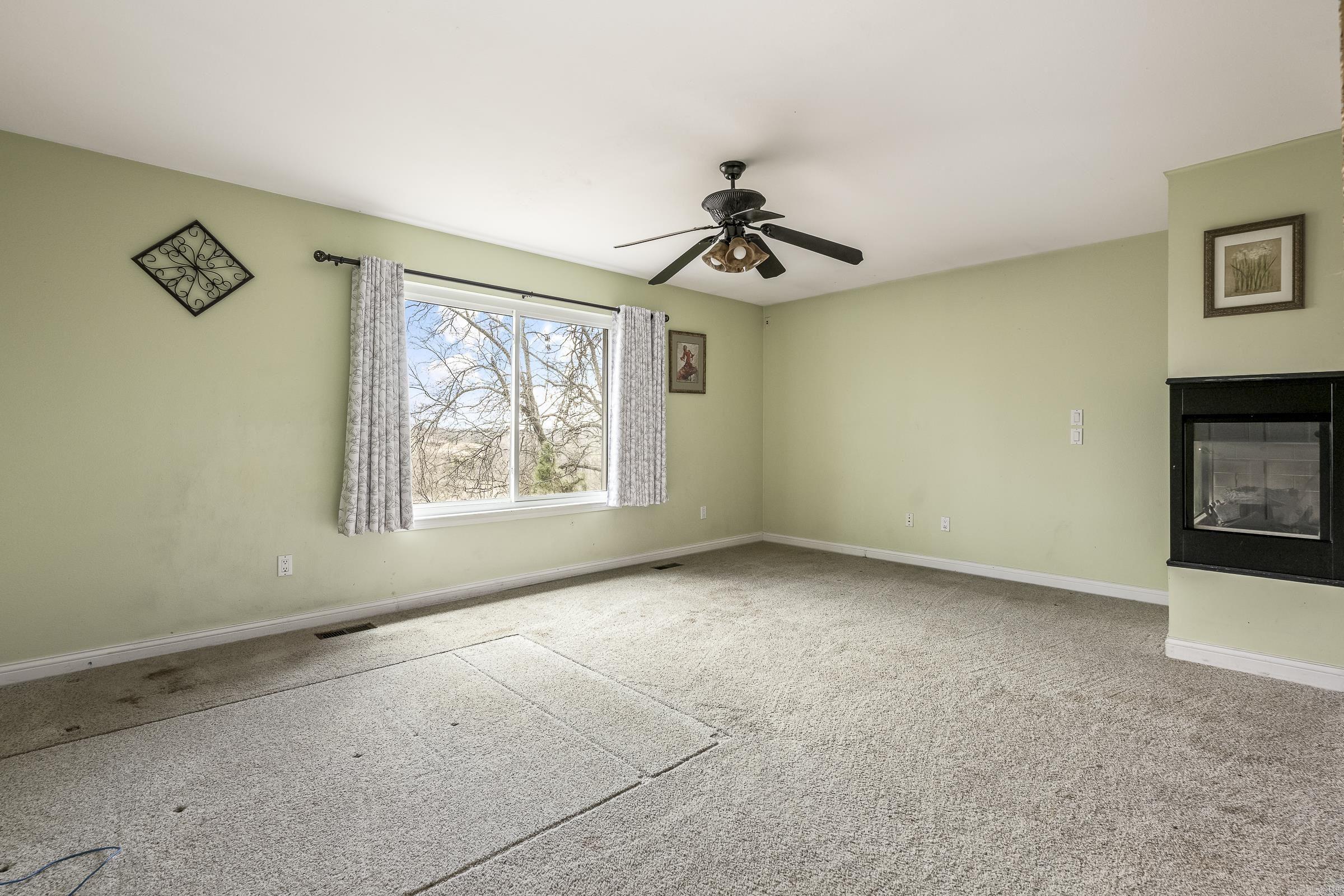 13638 Spring  Bentonville, AR