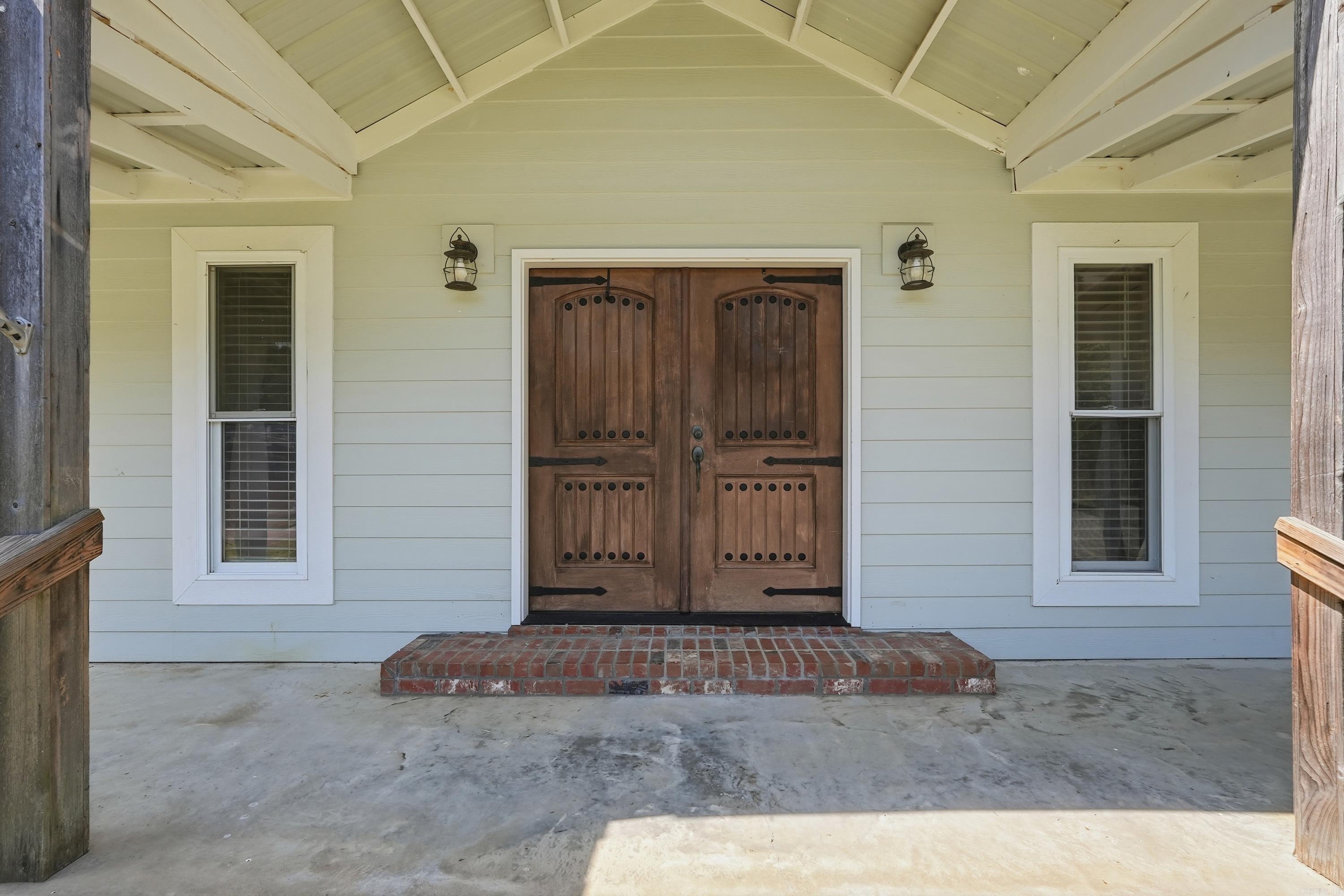 1224 Twin Coves Circle  Greers Ferry, AR