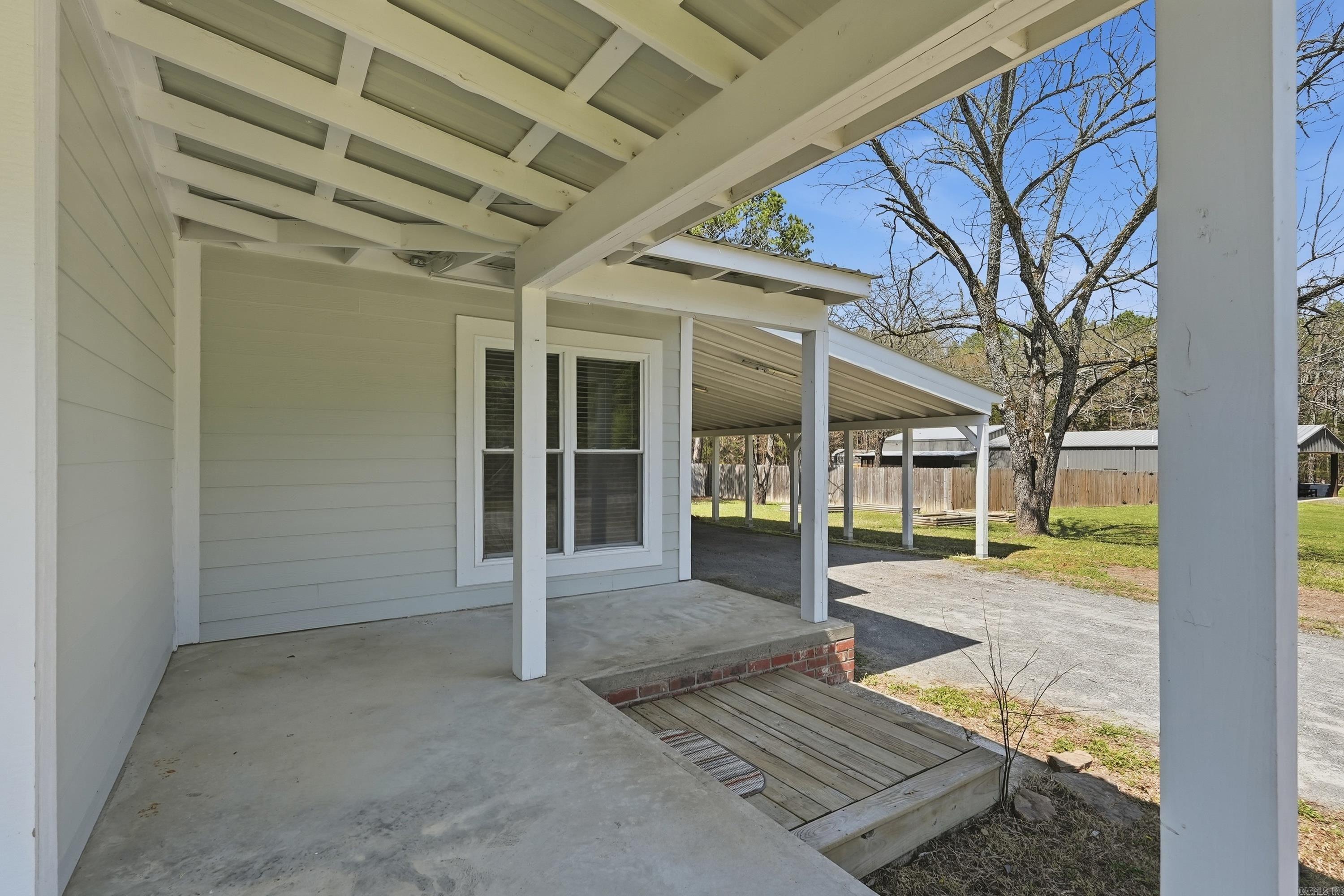 1224 Twin Coves Circle  Greers Ferry, AR