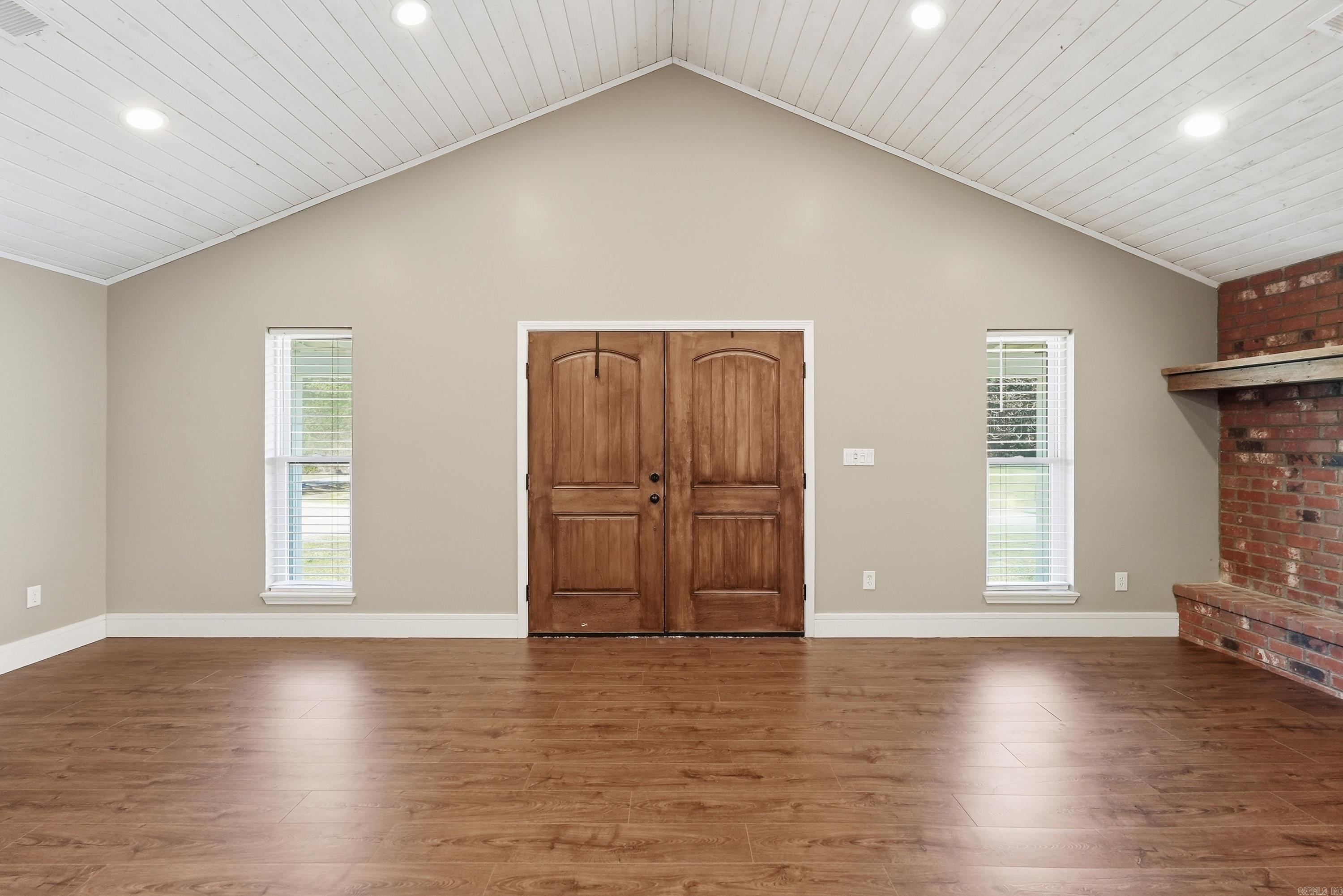 1224 Twin Coves Circle  Greers Ferry, AR