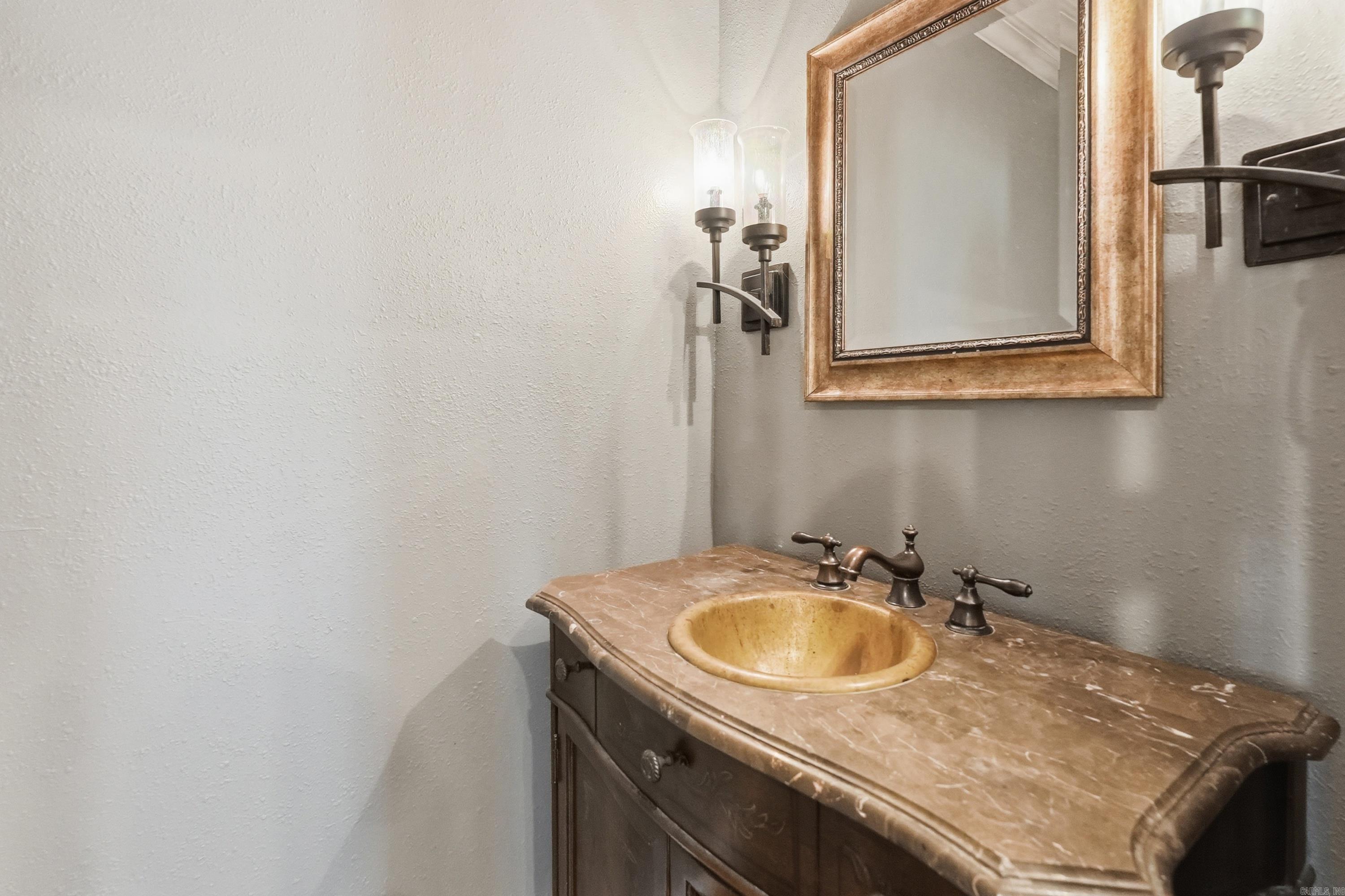 1224 Twin Coves Circle  Greers Ferry, AR