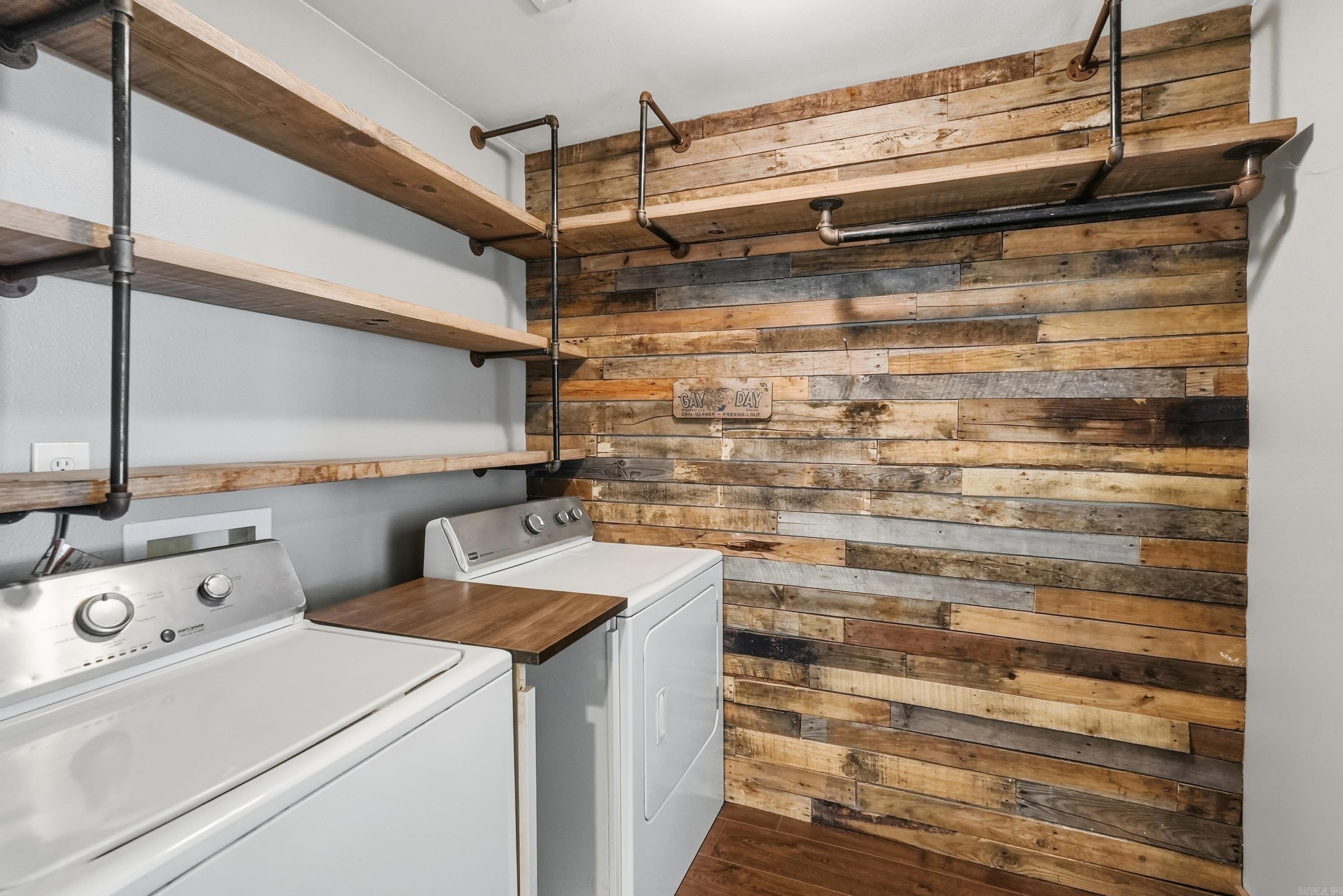 1224 Twin Coves Circle  Greers Ferry, AR