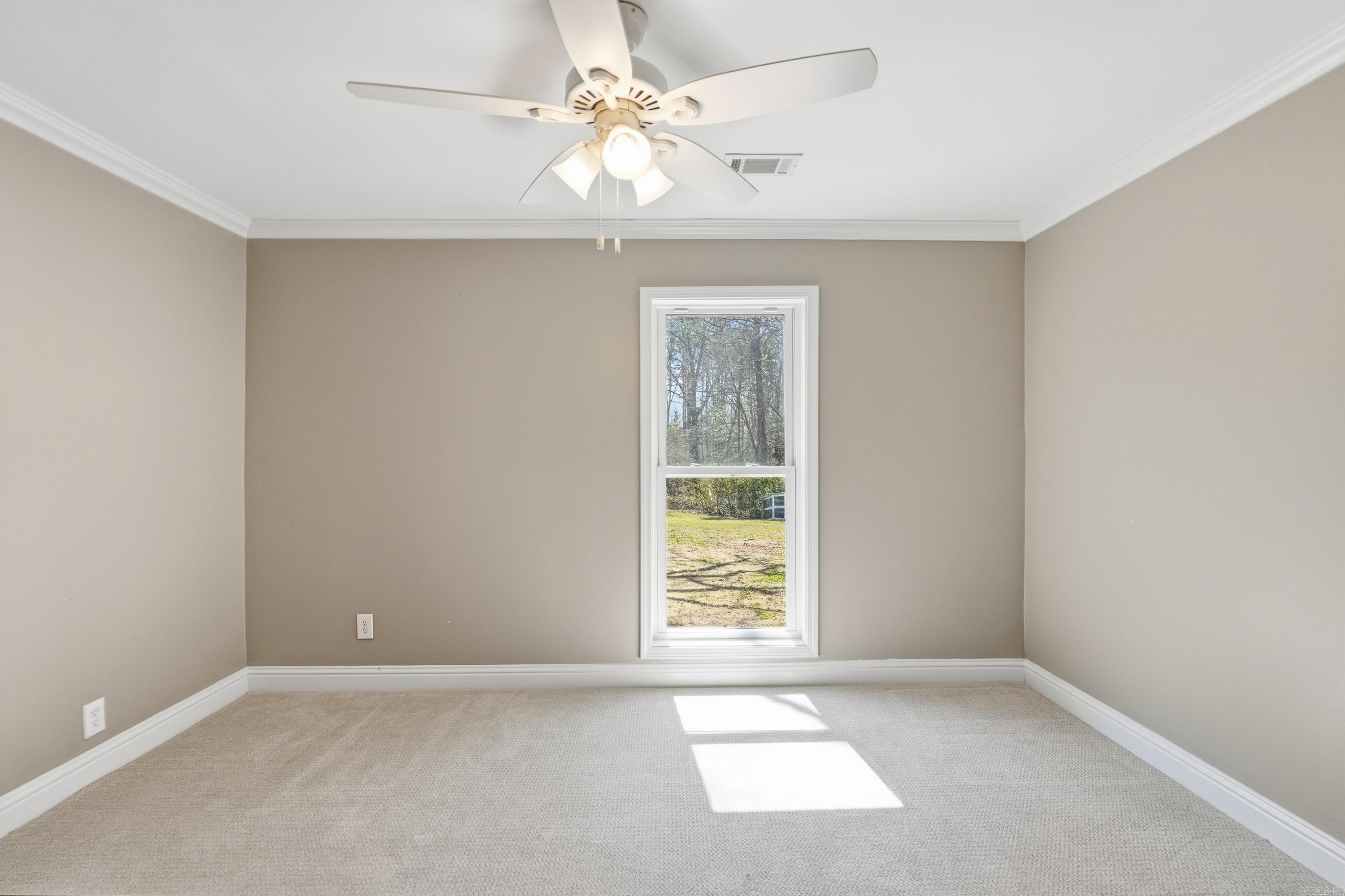 1224 Twin Coves Circle  Greers Ferry, AR