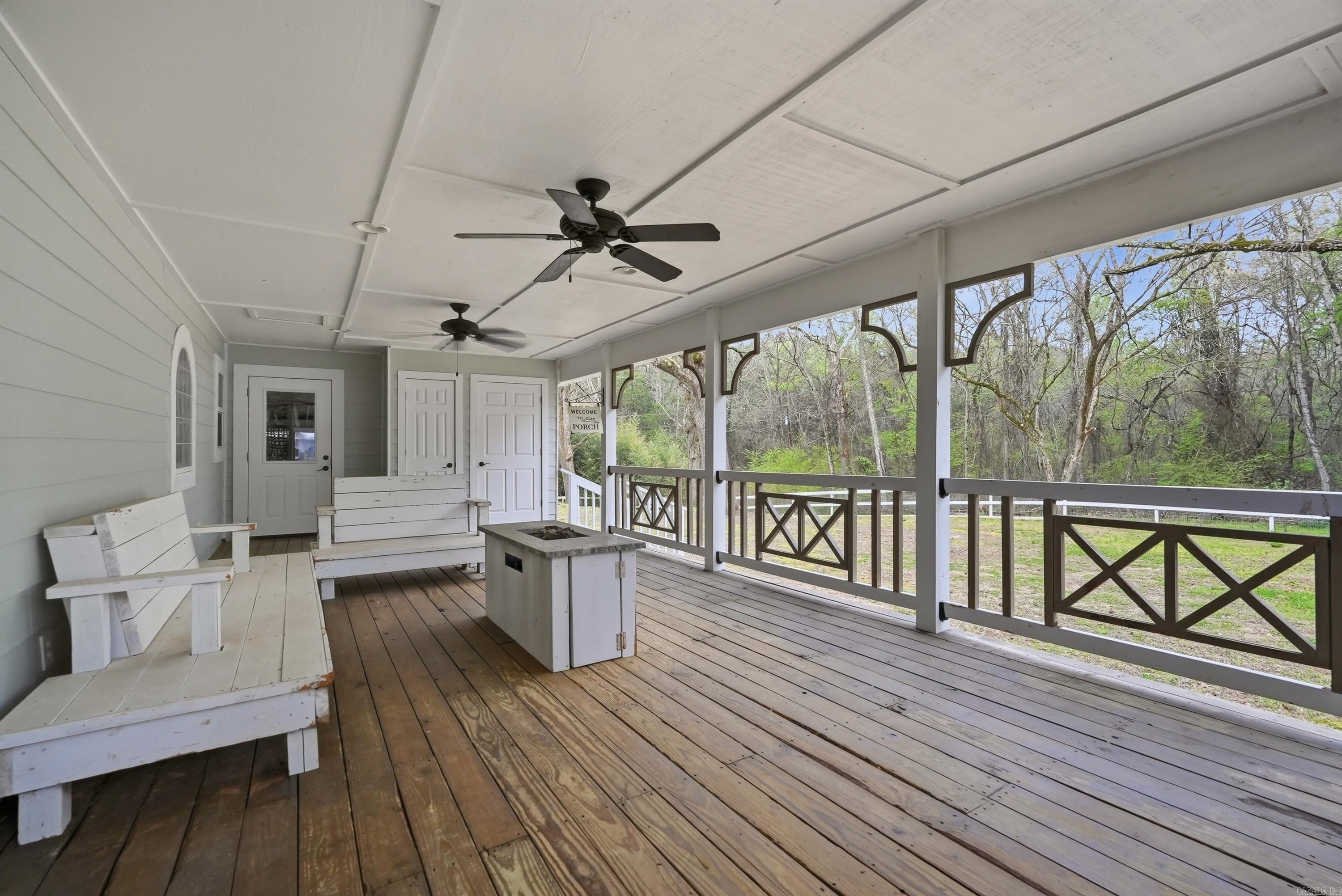 1224 Twin Coves Circle  Greers Ferry, AR