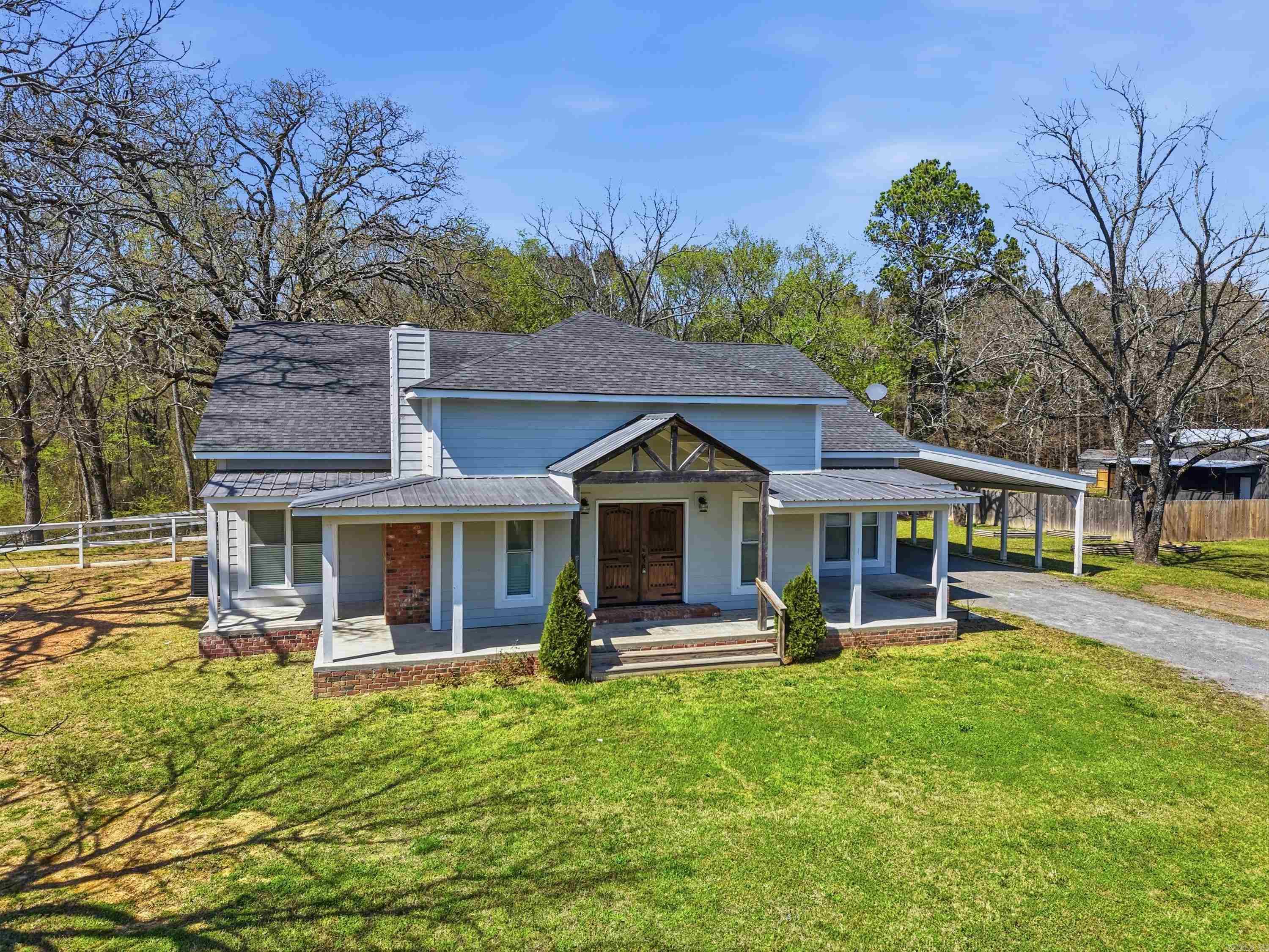 1224 Twin Coves Circle  Greers Ferry, AR