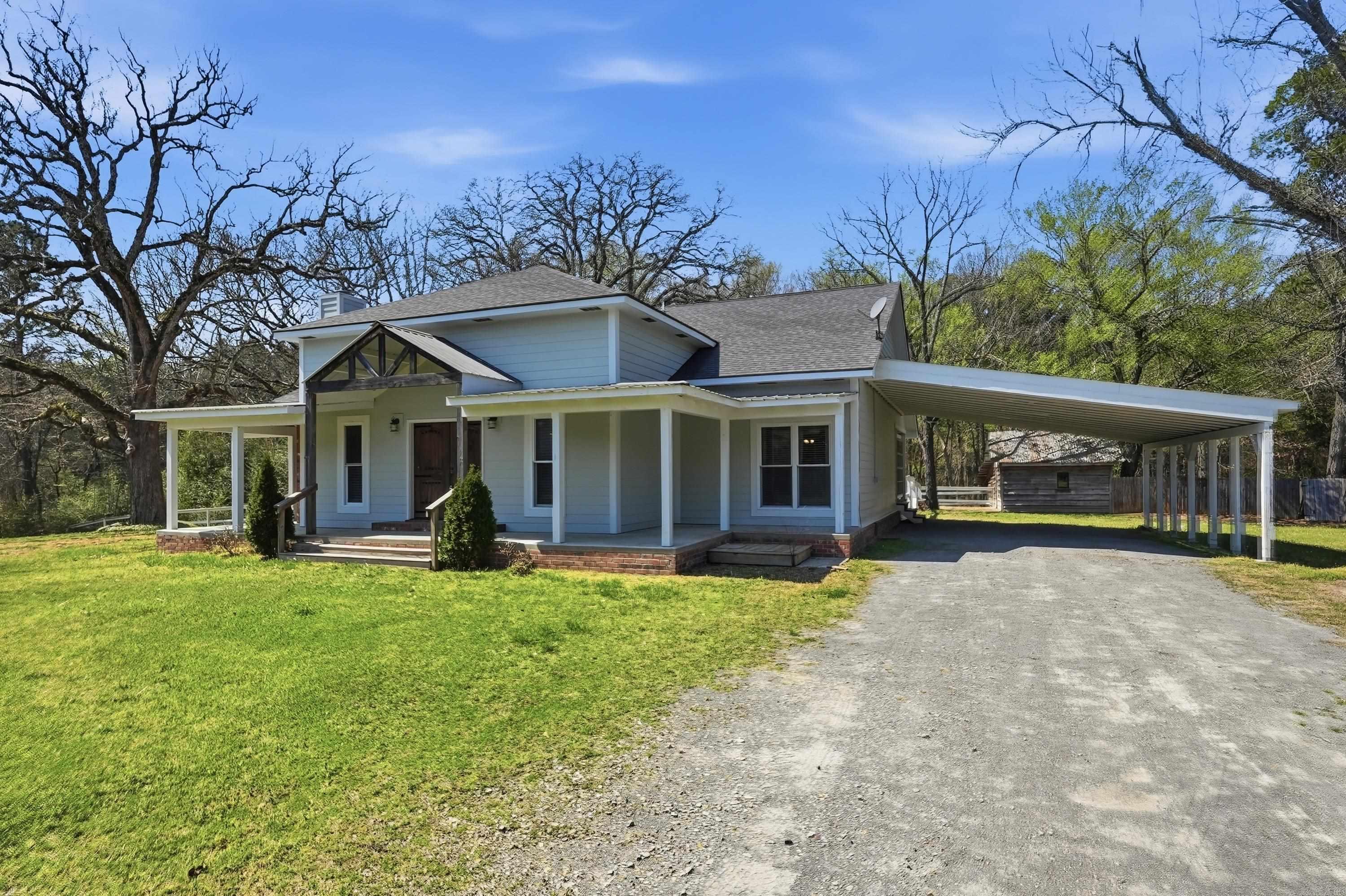 1224 Twin Coves Circle  Greers Ferry, AR